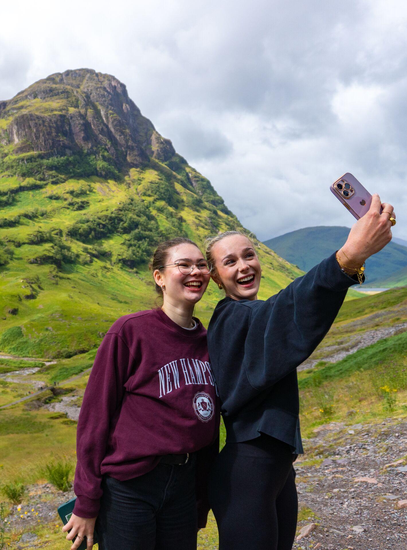 Edinburgh: Isle of Skye, Highlands & Jacobite Steam Train