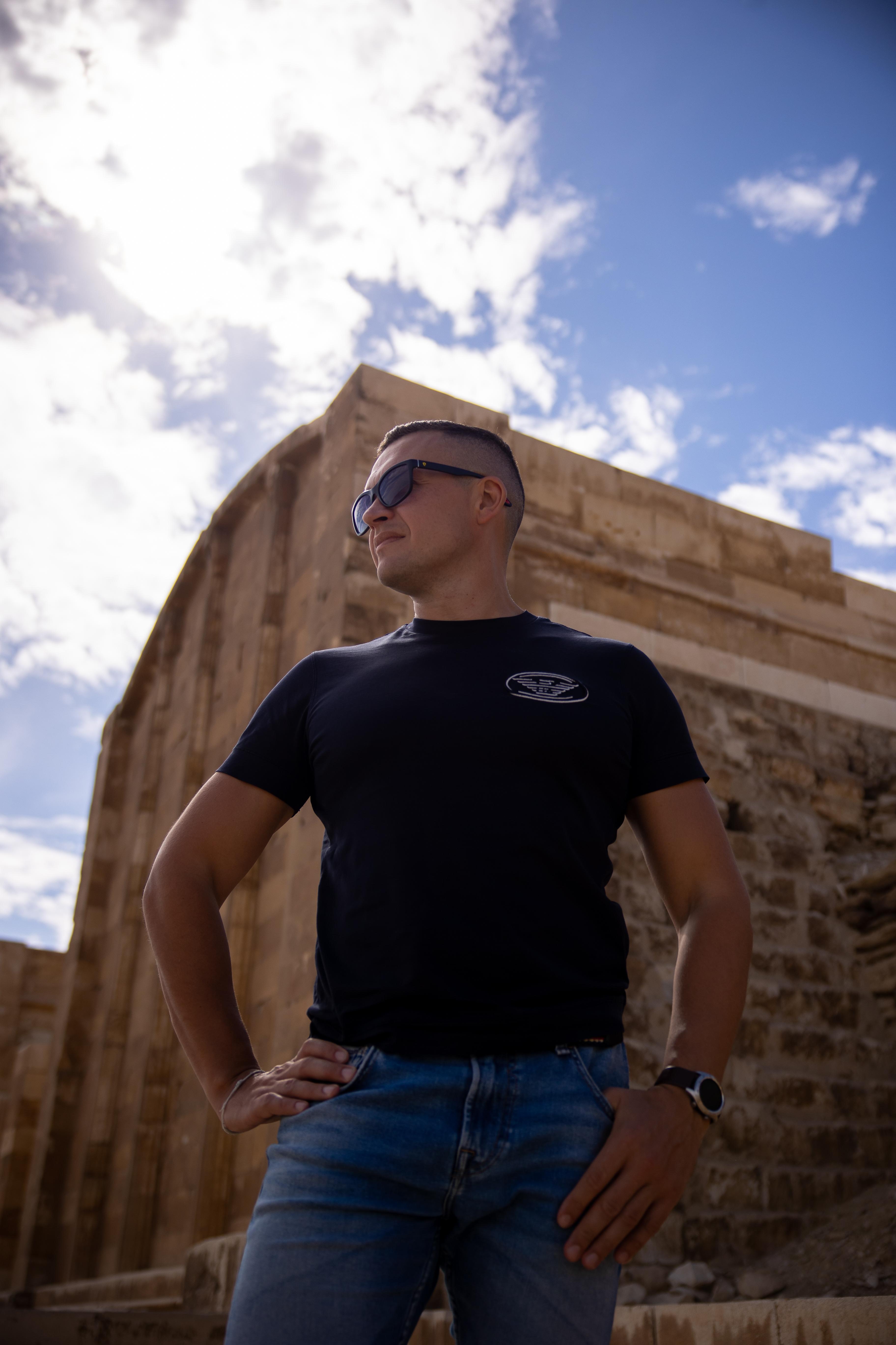 Private Giza Pyramids & Grand Egyptian Museum Day Trip from Hurghada