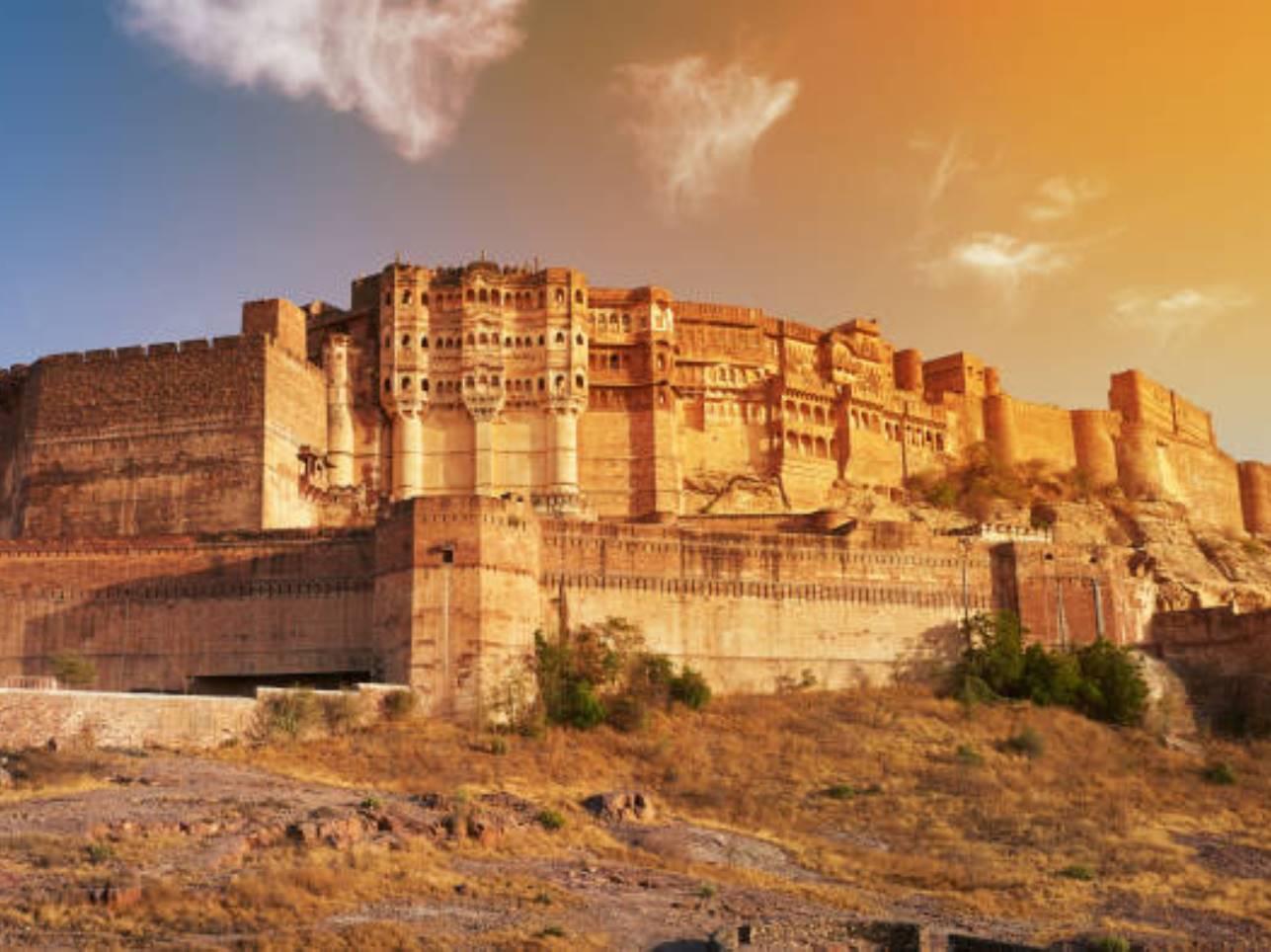 Mehrangarh Fort & Jaswant Thada Guided Experience