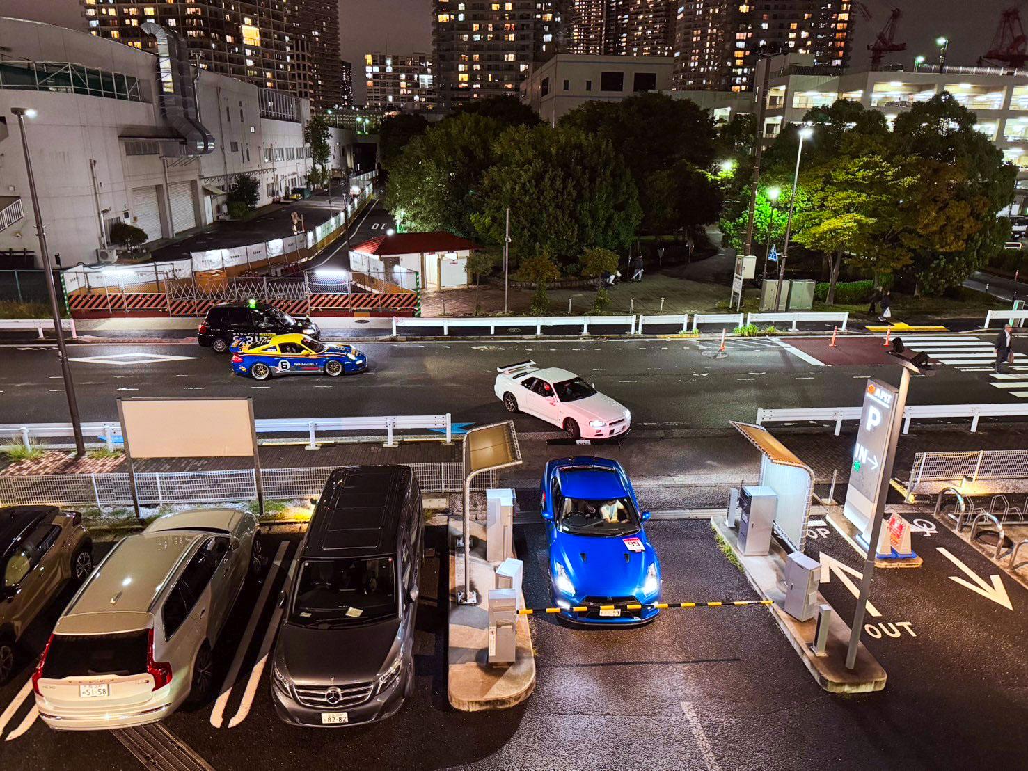 Tokyo JDM Underground: Daikoku Car Meet Night Tour