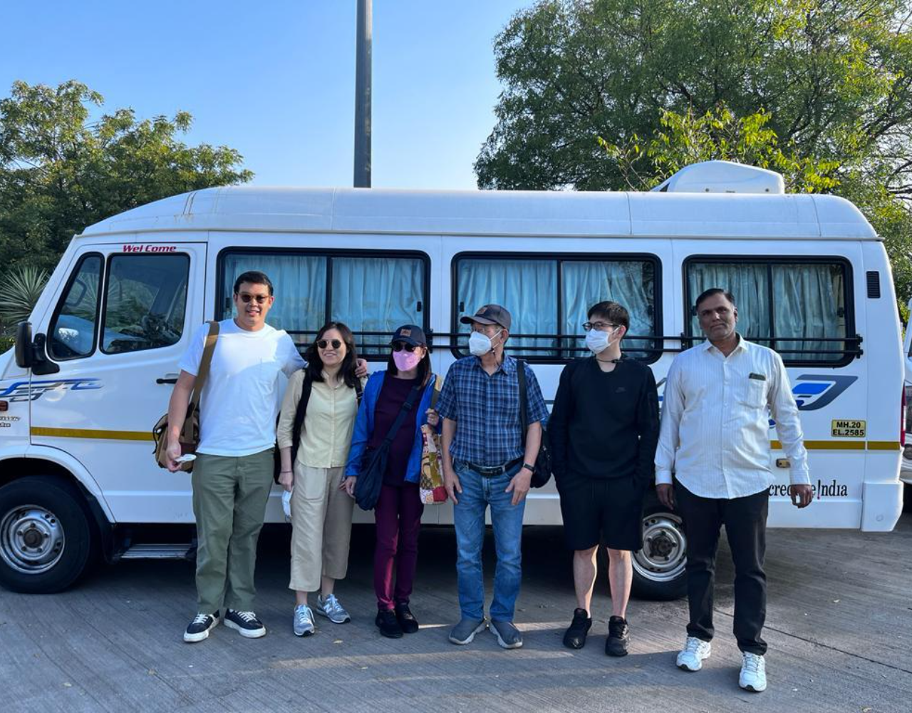 Private 2-Day Ajanta and Ellora Caves Taxi Tour from Aurangabad