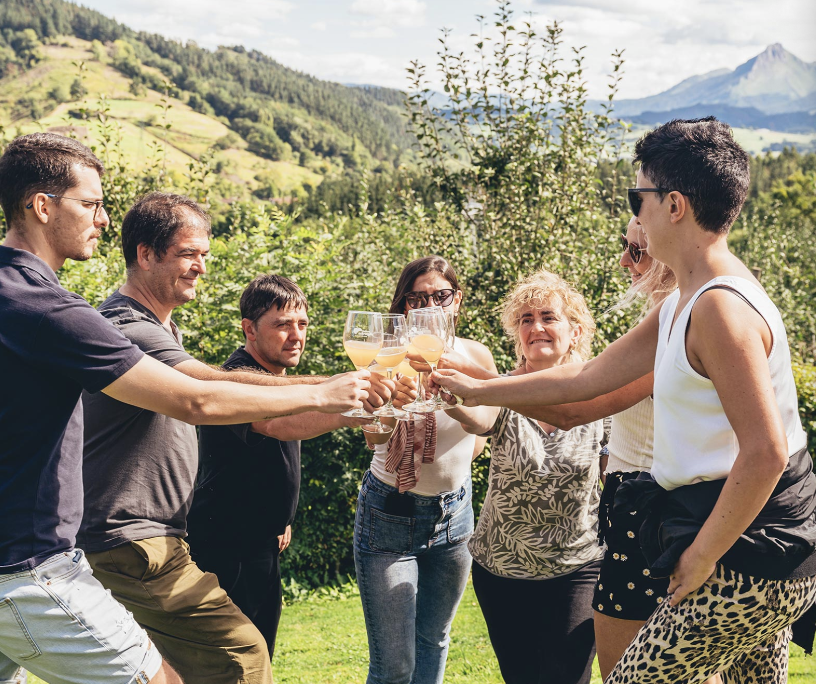 Oiharte Cider House Experience from San Sebastián