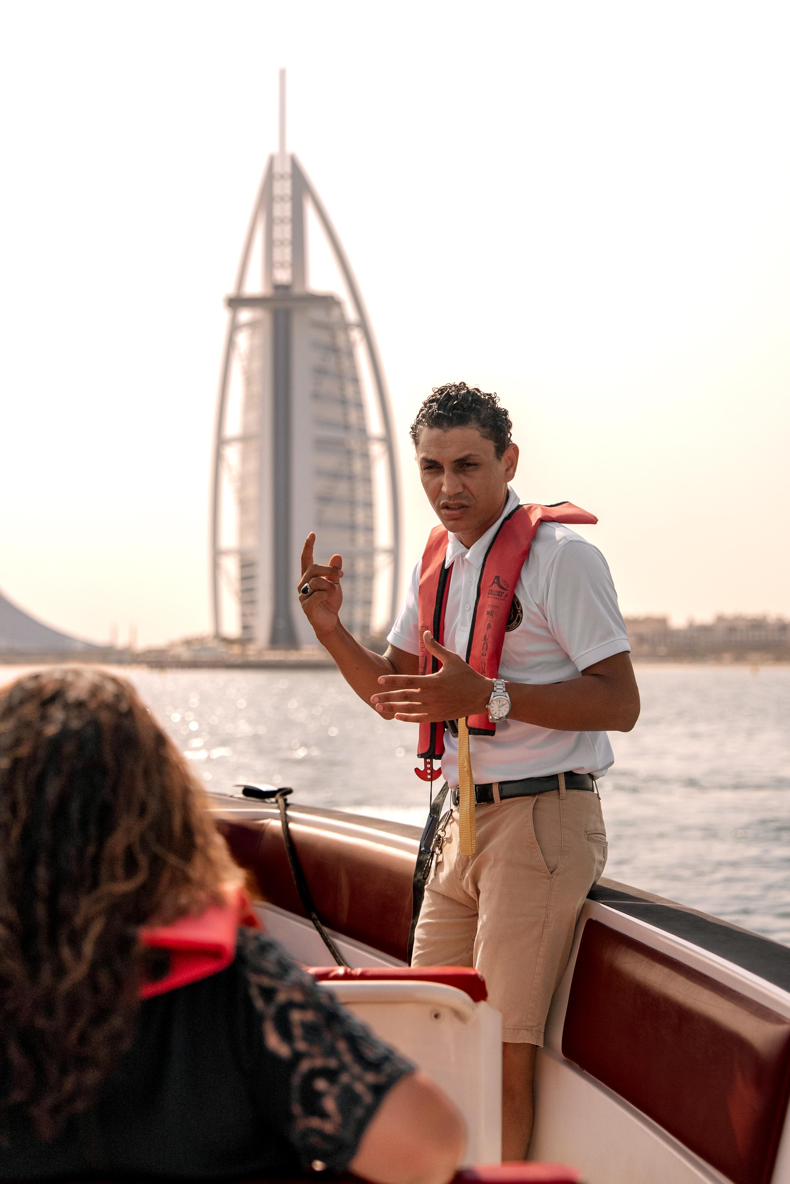 Dubai Marina Speed Boat Tour: Atlantis & Burj Al Arab Views