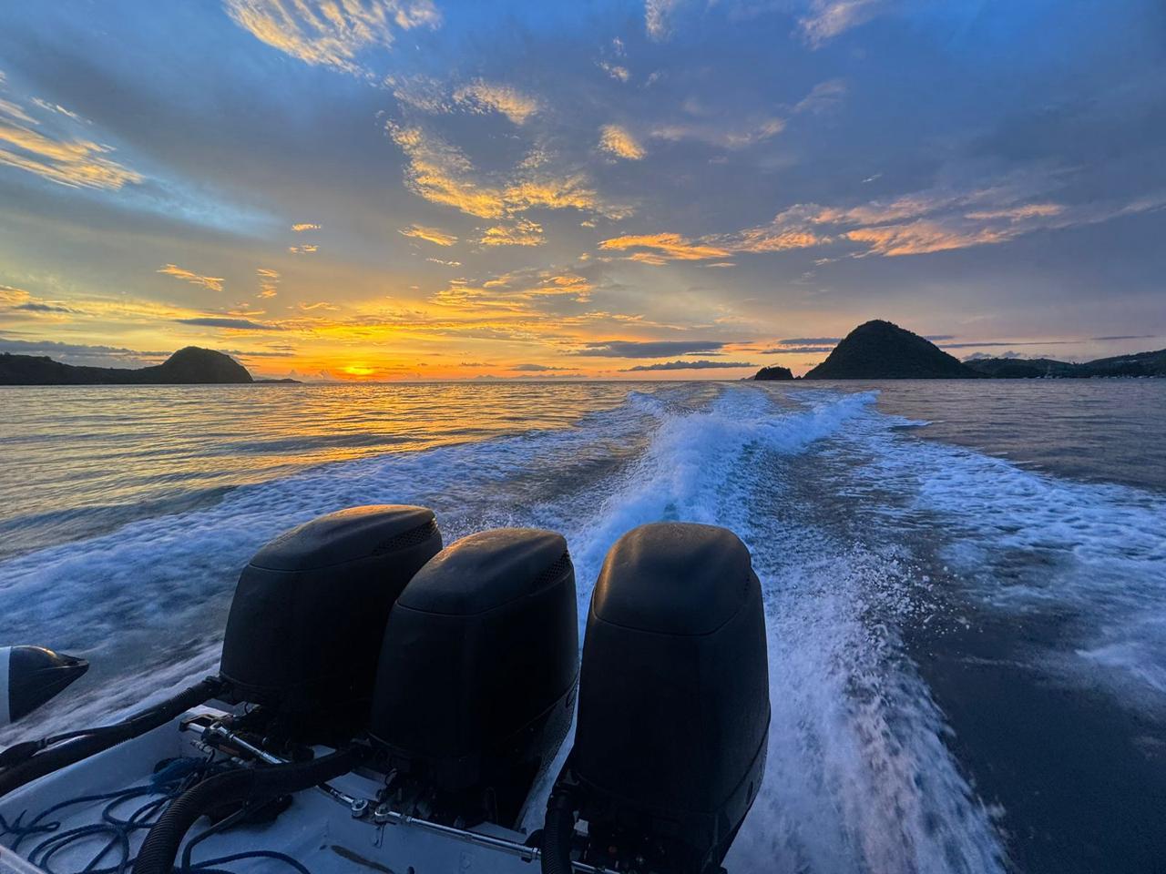 Komodo National Park Full-Day Shared Adventure: Padar Island, Pink Beach & Snorkelling