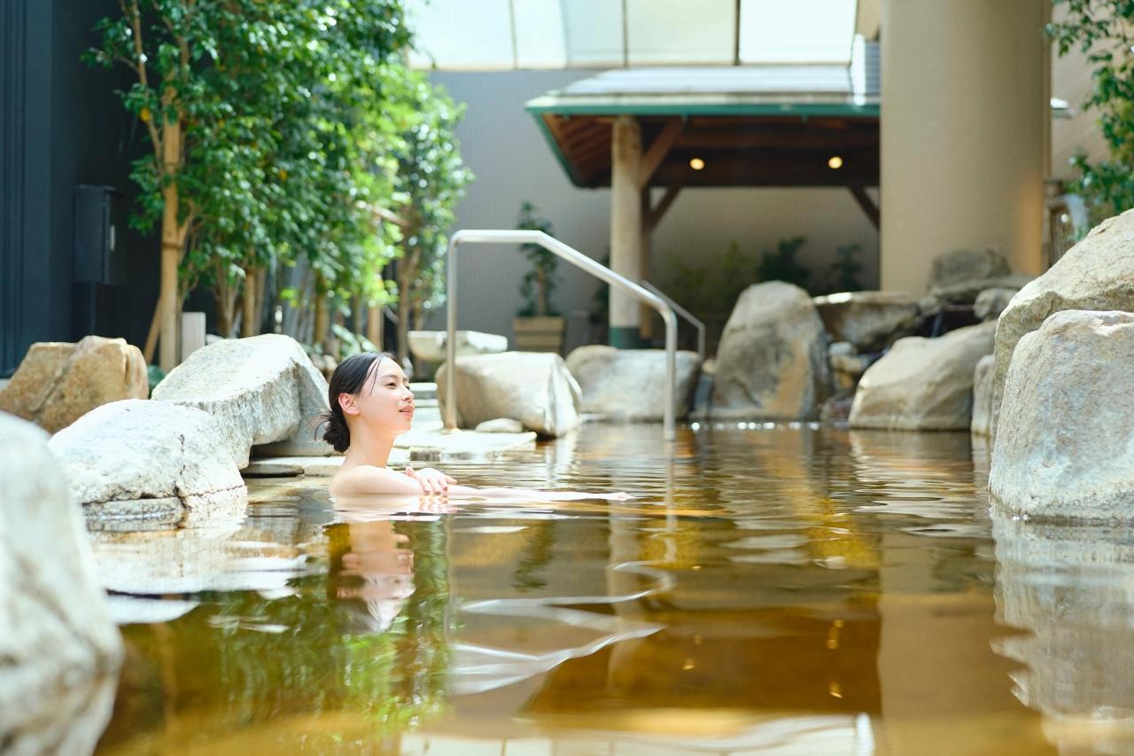 Tokyo: Spa LaQua in Tokyo Dome City Admission Ticket