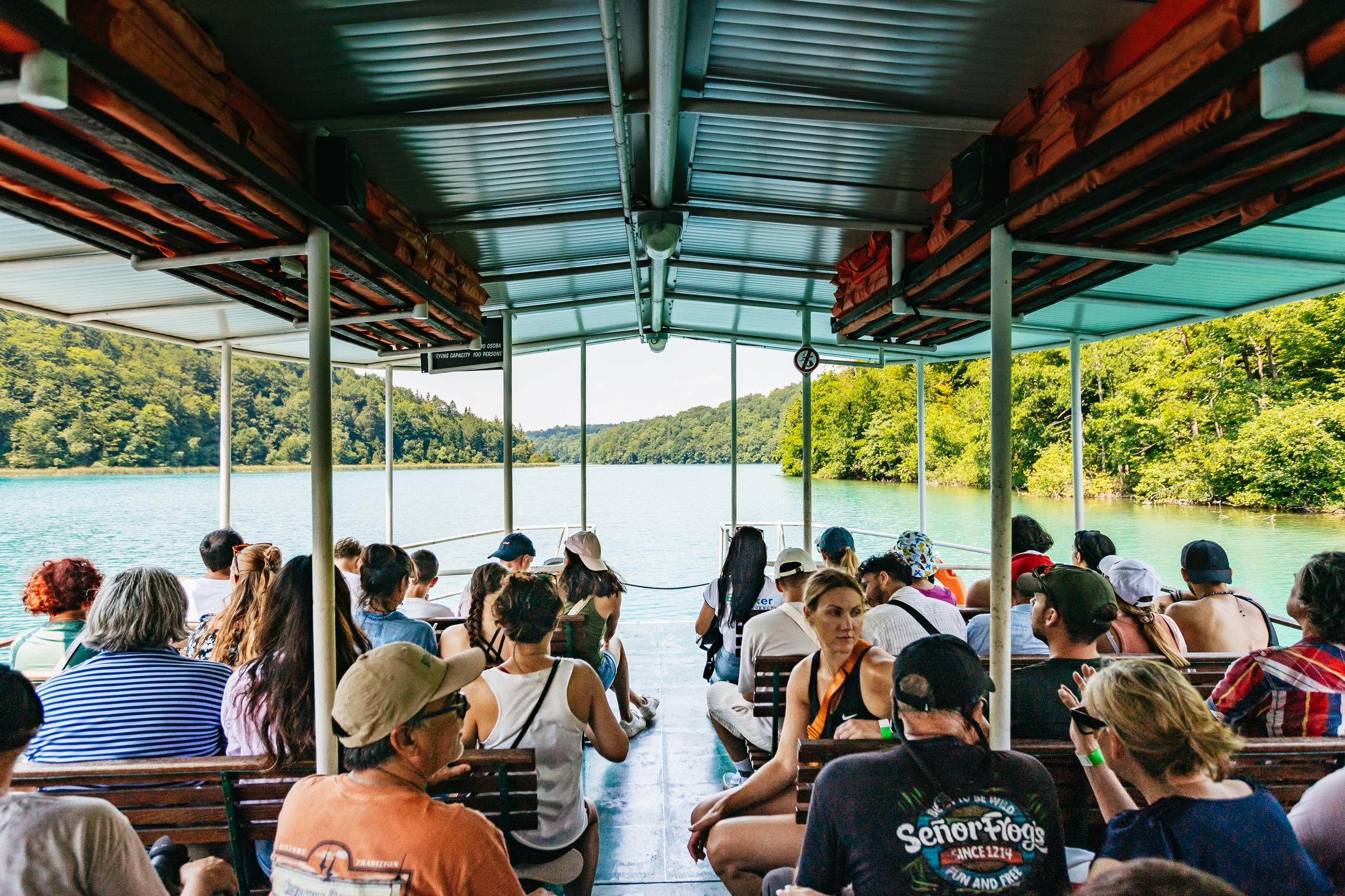Split to Plitvice Lakes Day Trip with Boat & Train