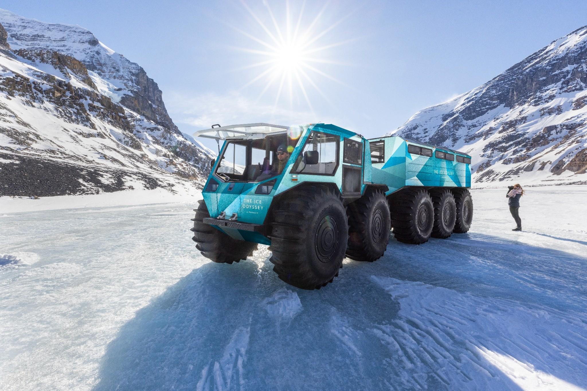 Icefields Parkway Glacier & Lakes Discovery