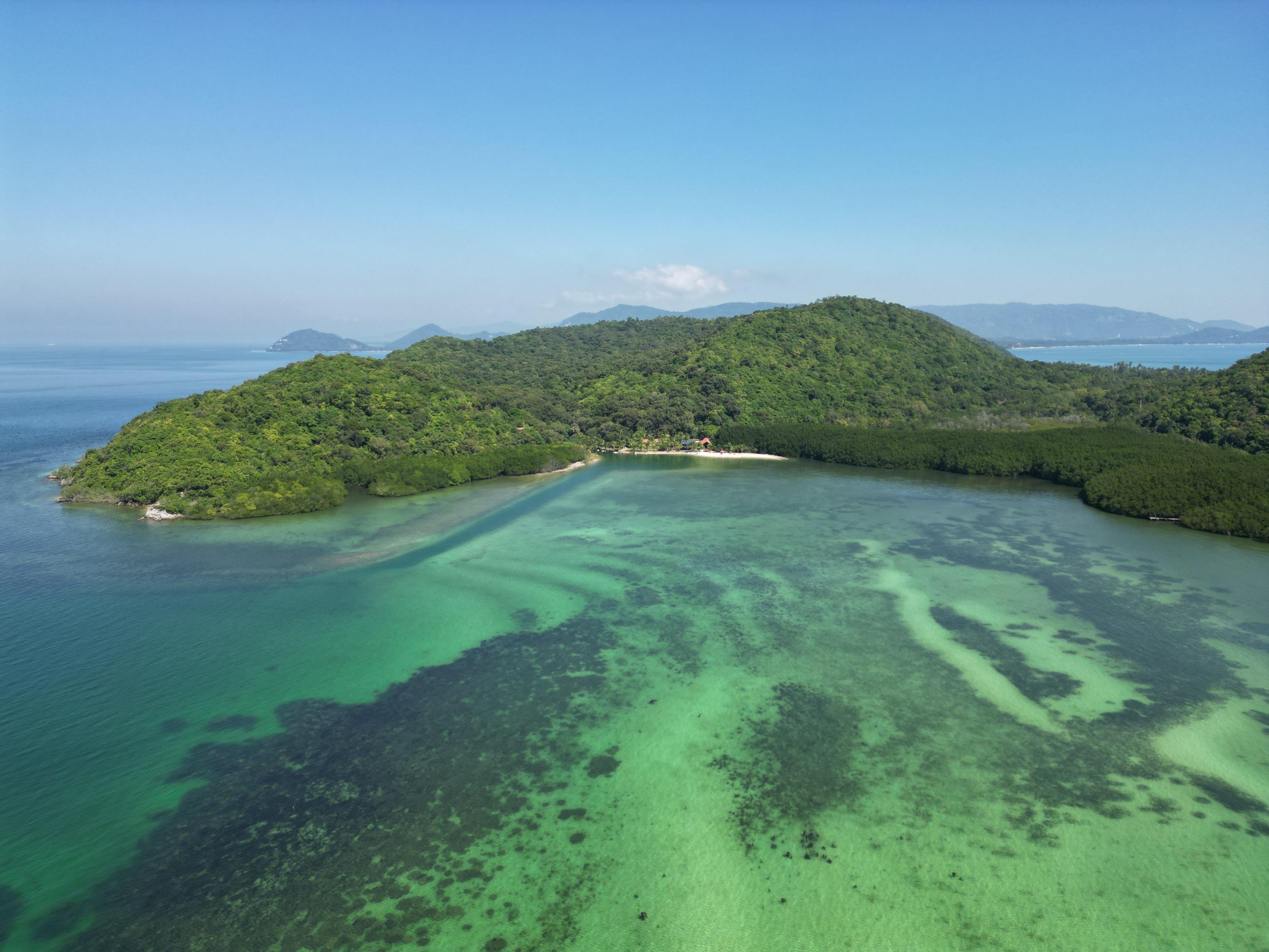 Koh Samui Jet Ski Safari: Pig Island & Snorkeling Adventure