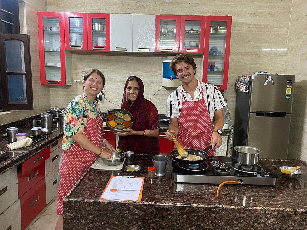 Udaipur Culinary Workshop: Authentic Indian Cooking Class