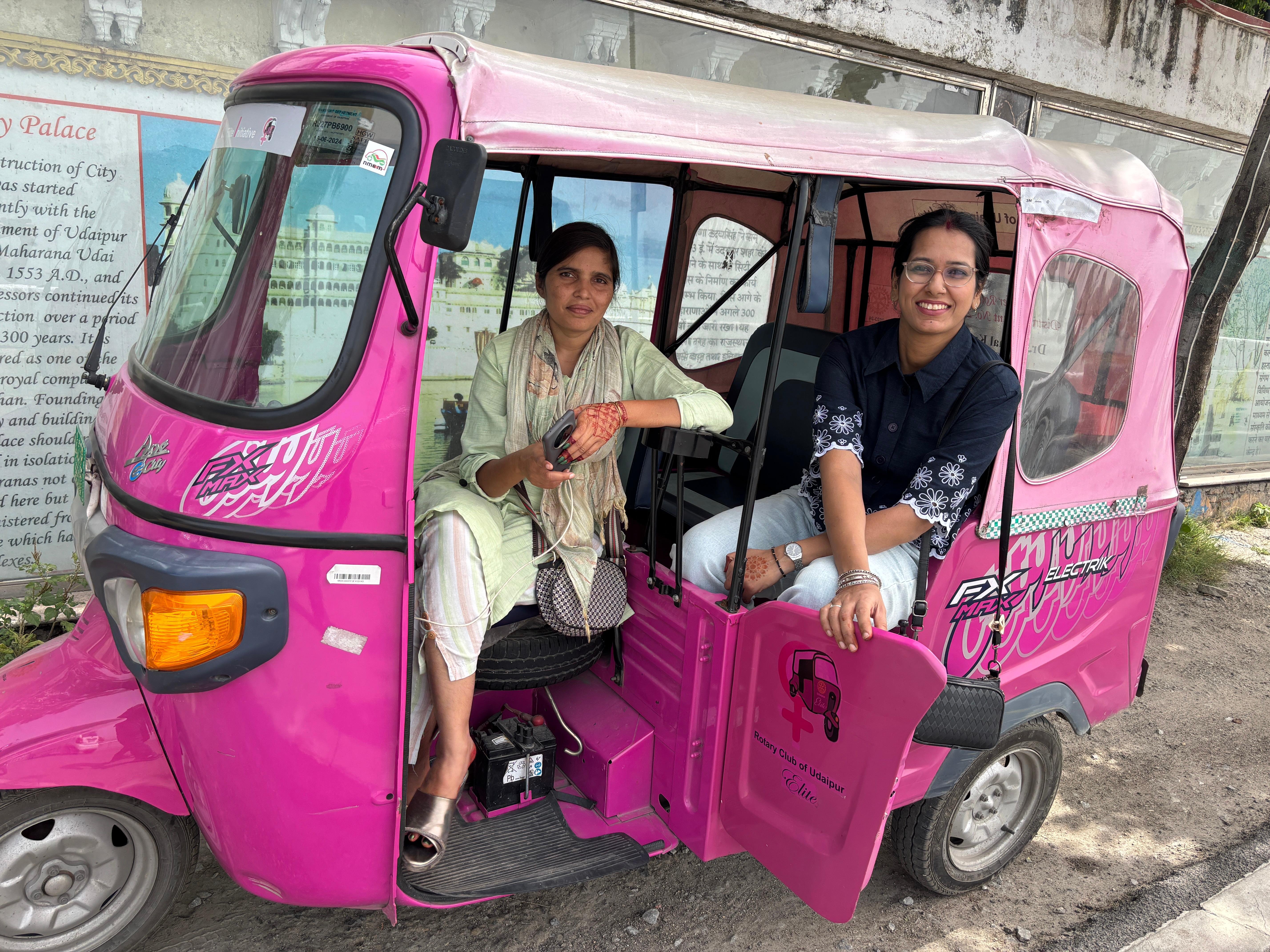 Udaipur Culinary Discovery: Tuk-Tuk Street Food Tour