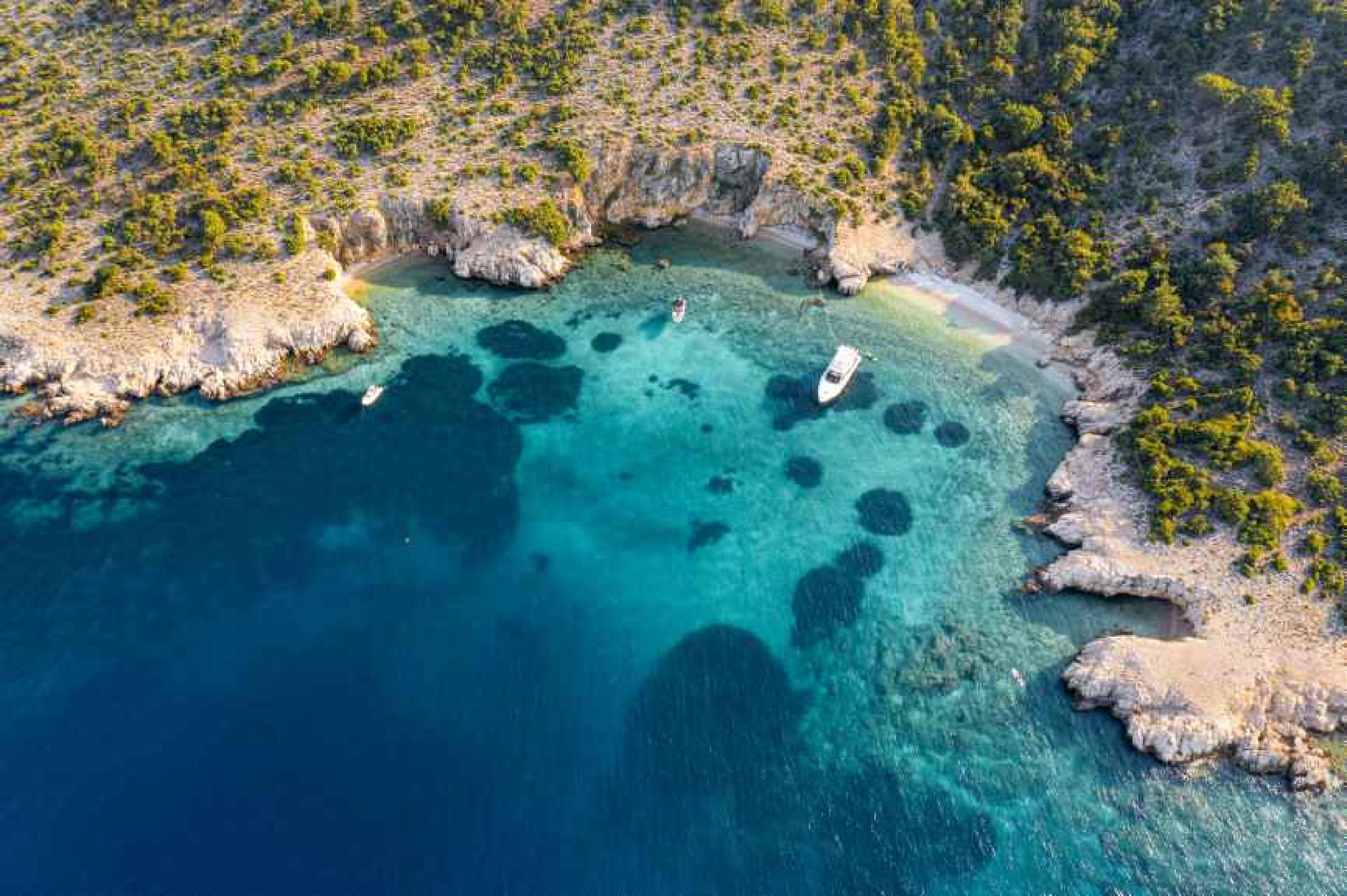 Private Boat Tour to Hidden Bays or Plavnik Island from Punat