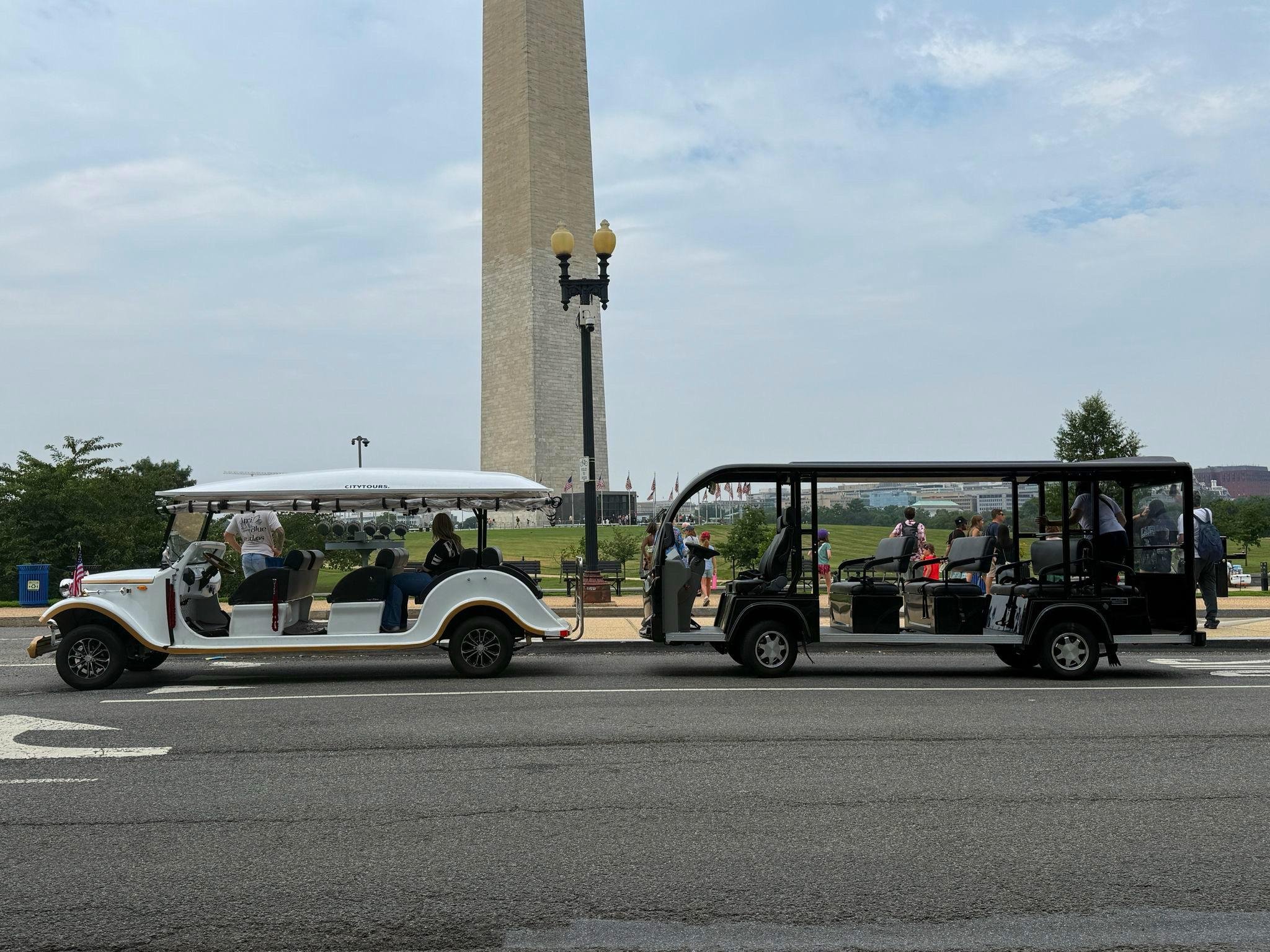DC Monument & History E-Cart Tour