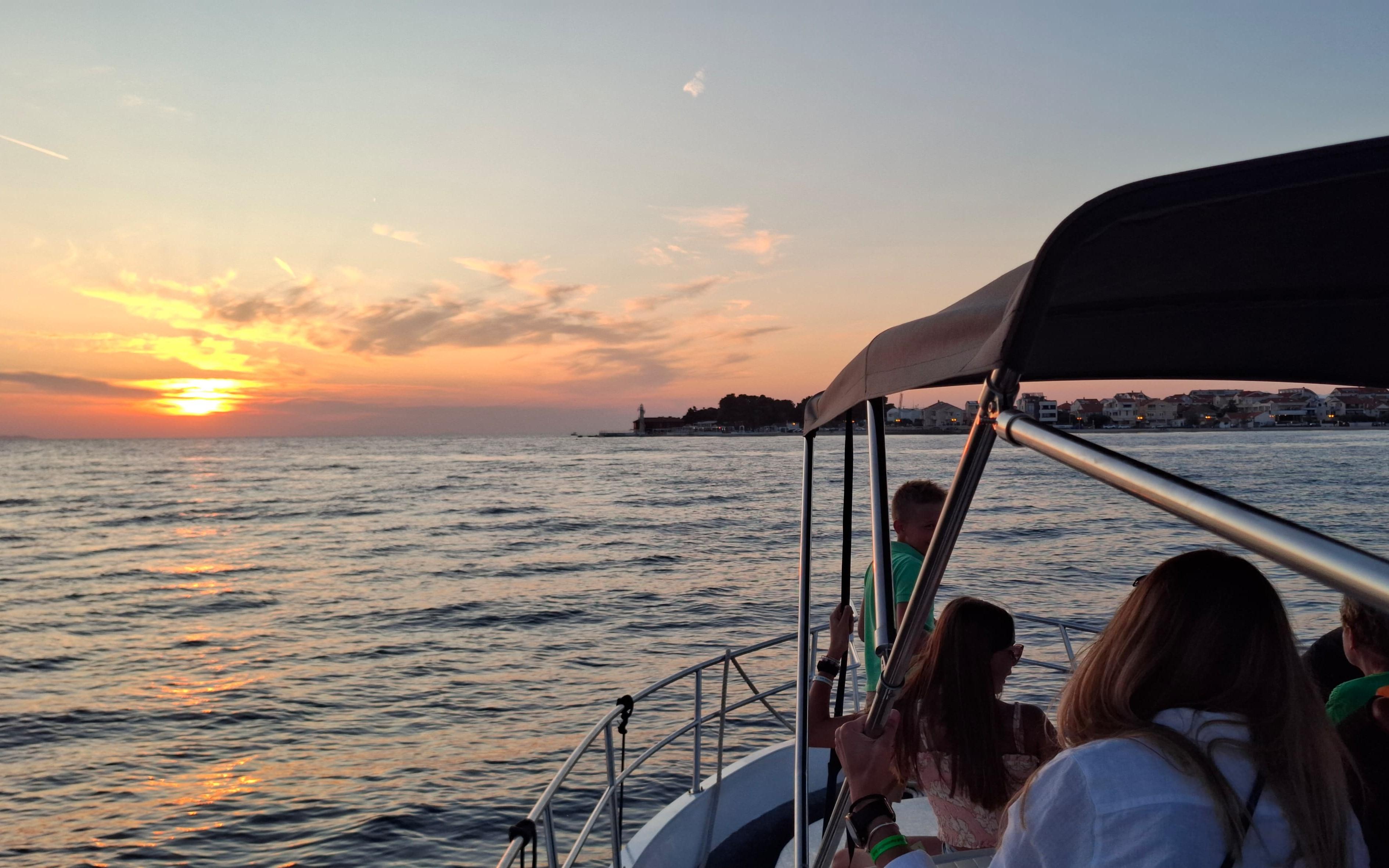 Vintage Boat Sunset Cruise with Wine