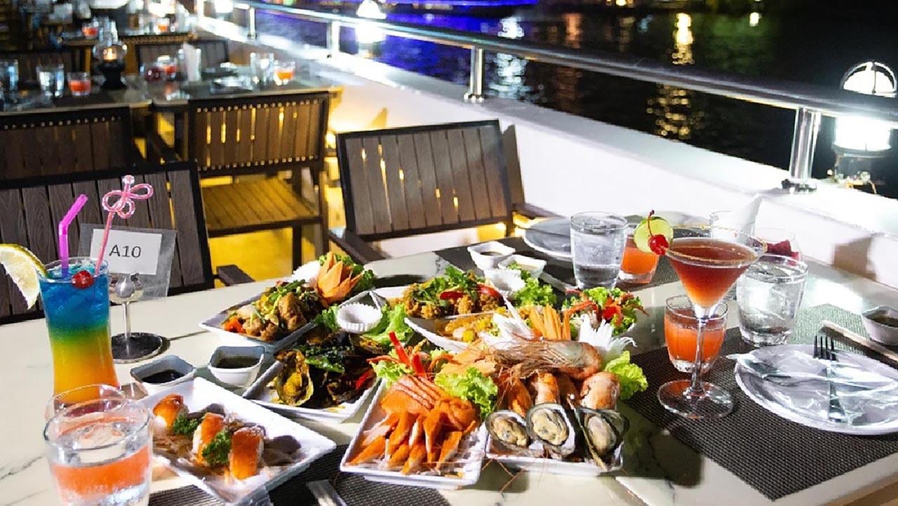 Bangkok: The Planet Sunset & Dinner River Cruise