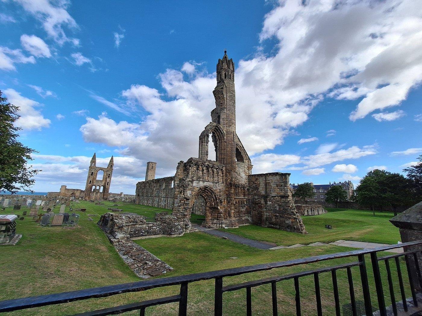 St. Andrews & Fife Coast Private Day Tour from Edinburgh