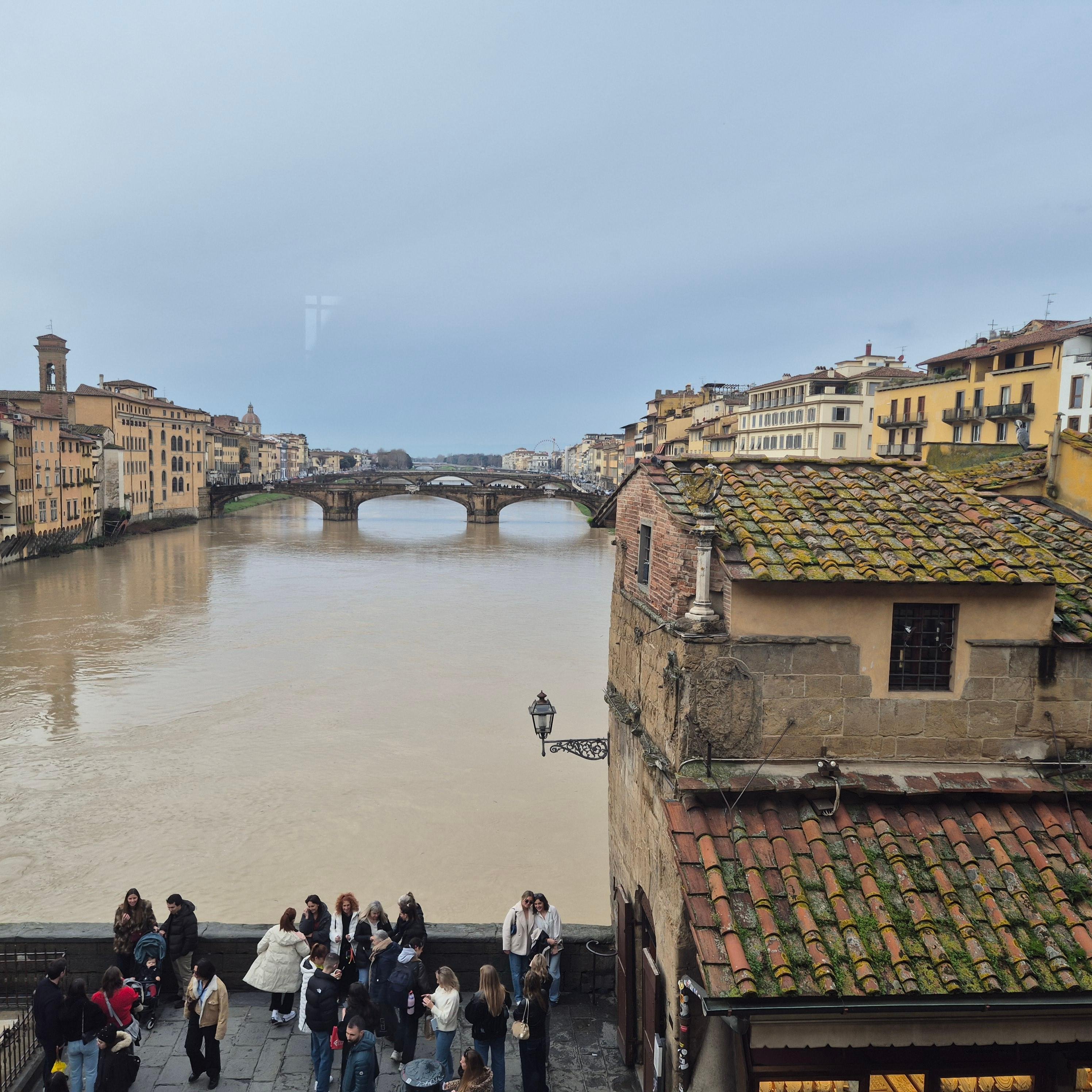 Florence: Exclusive Vasari Corridor & Uffizi Gallery Tour