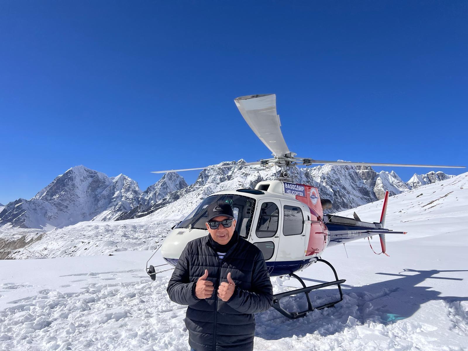 Everest Base Camp & Kalapather Helicopter Expedition