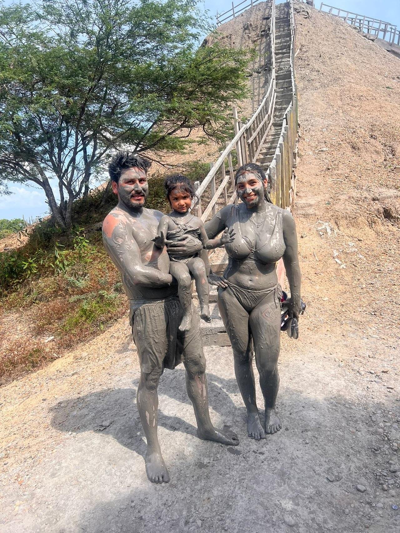 Cartagena: Totumo Mud Volcano Excursion with Bilingual Guide