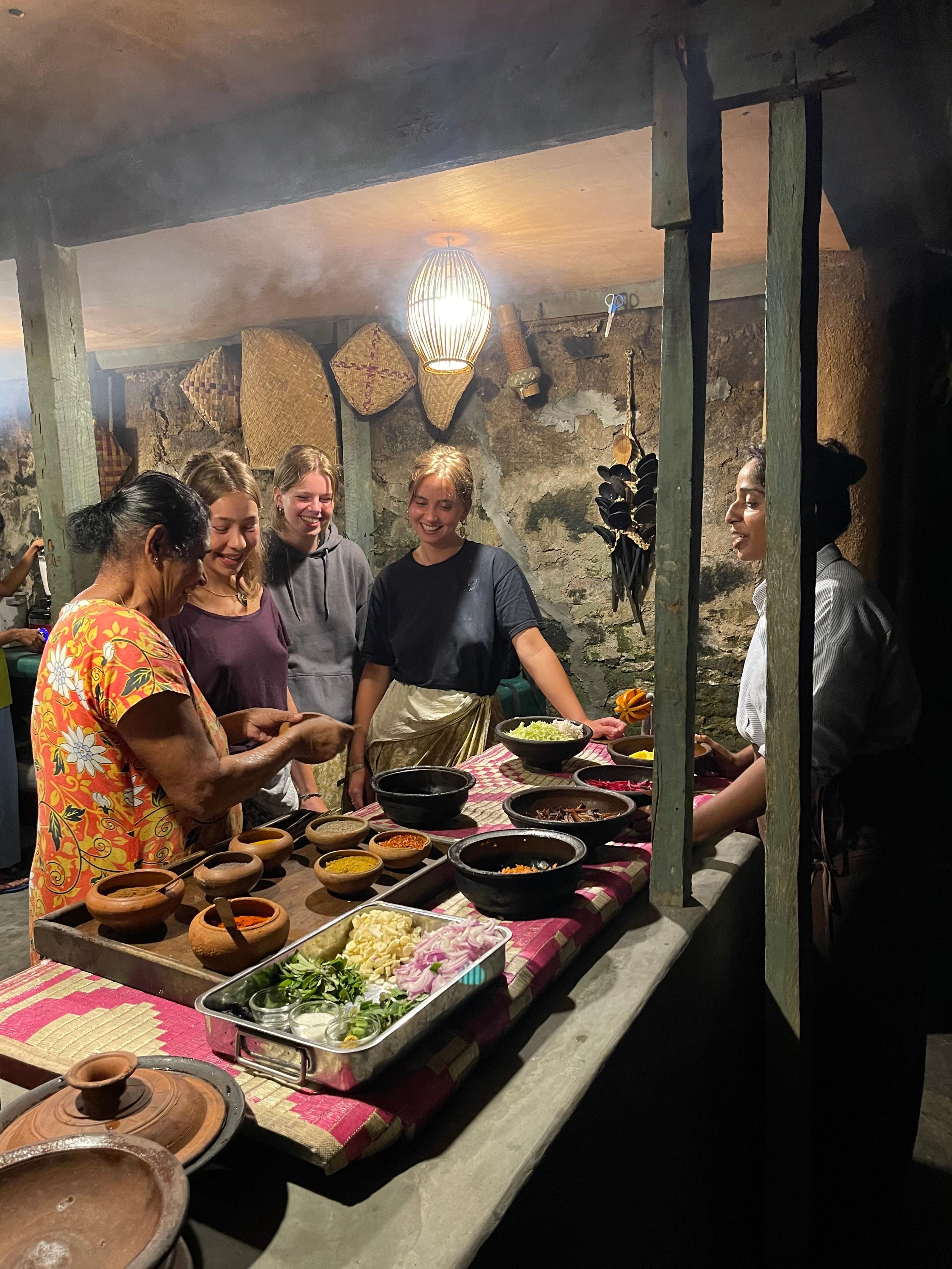Authentic Wood-Fired Sri Lankan Cooking Class in Kandy