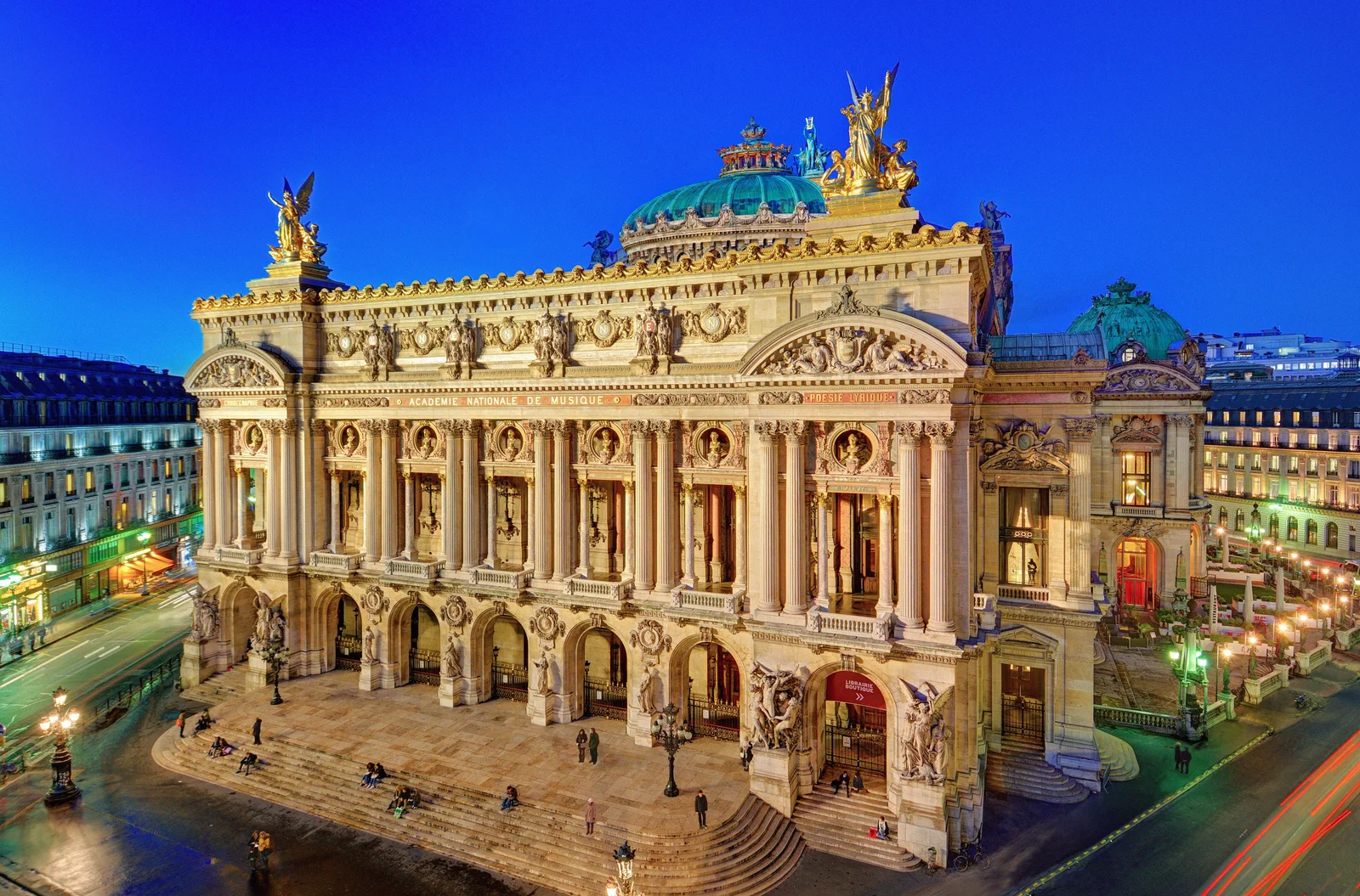 Private Opera Garnier Tour with Arts Historian