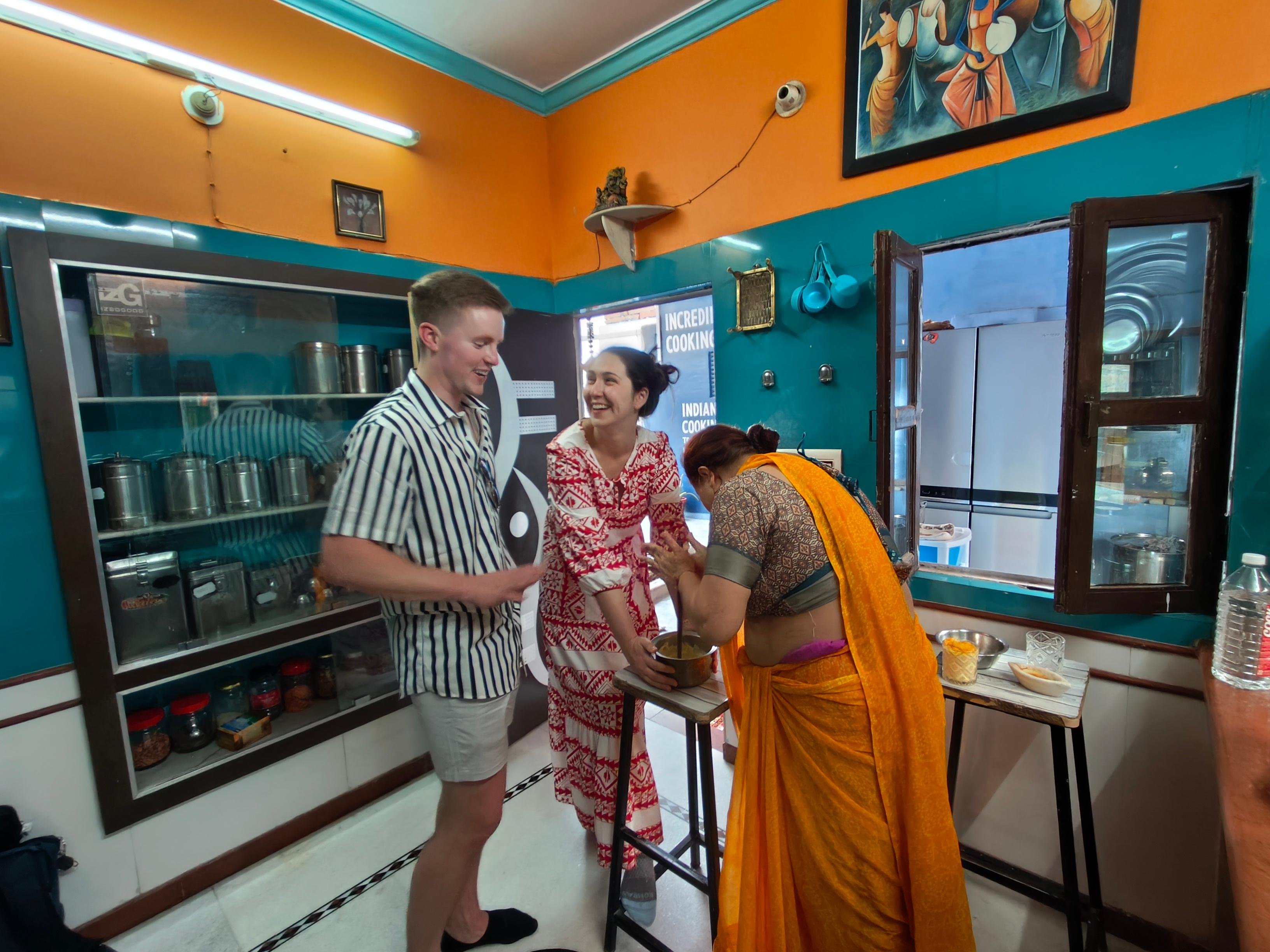 Jodhpur: 11-Dish Rajasthani Cooking Class with Rekha