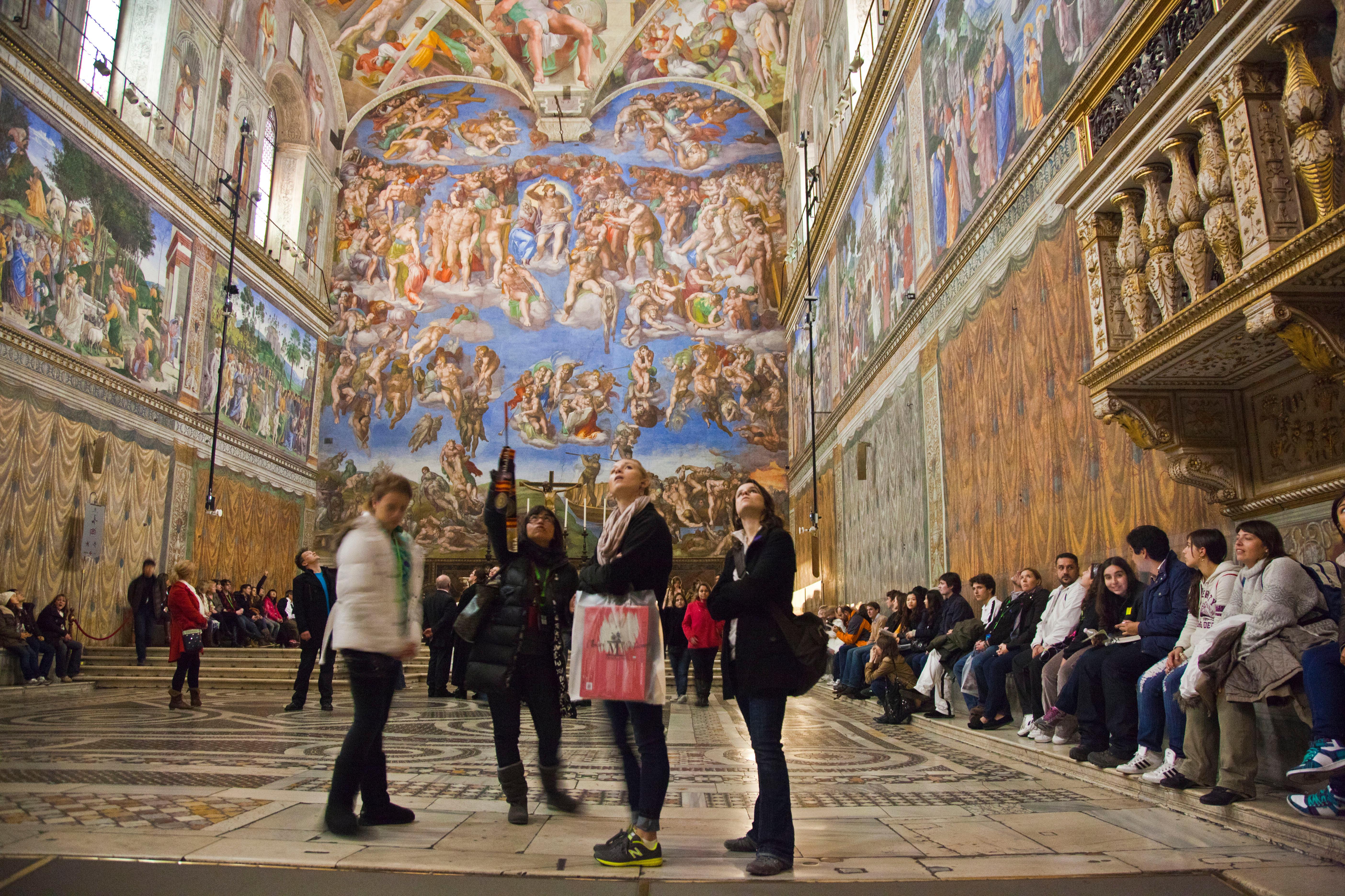 Ultimate Rome: Full-Day Colosseum & Vatican Highlights