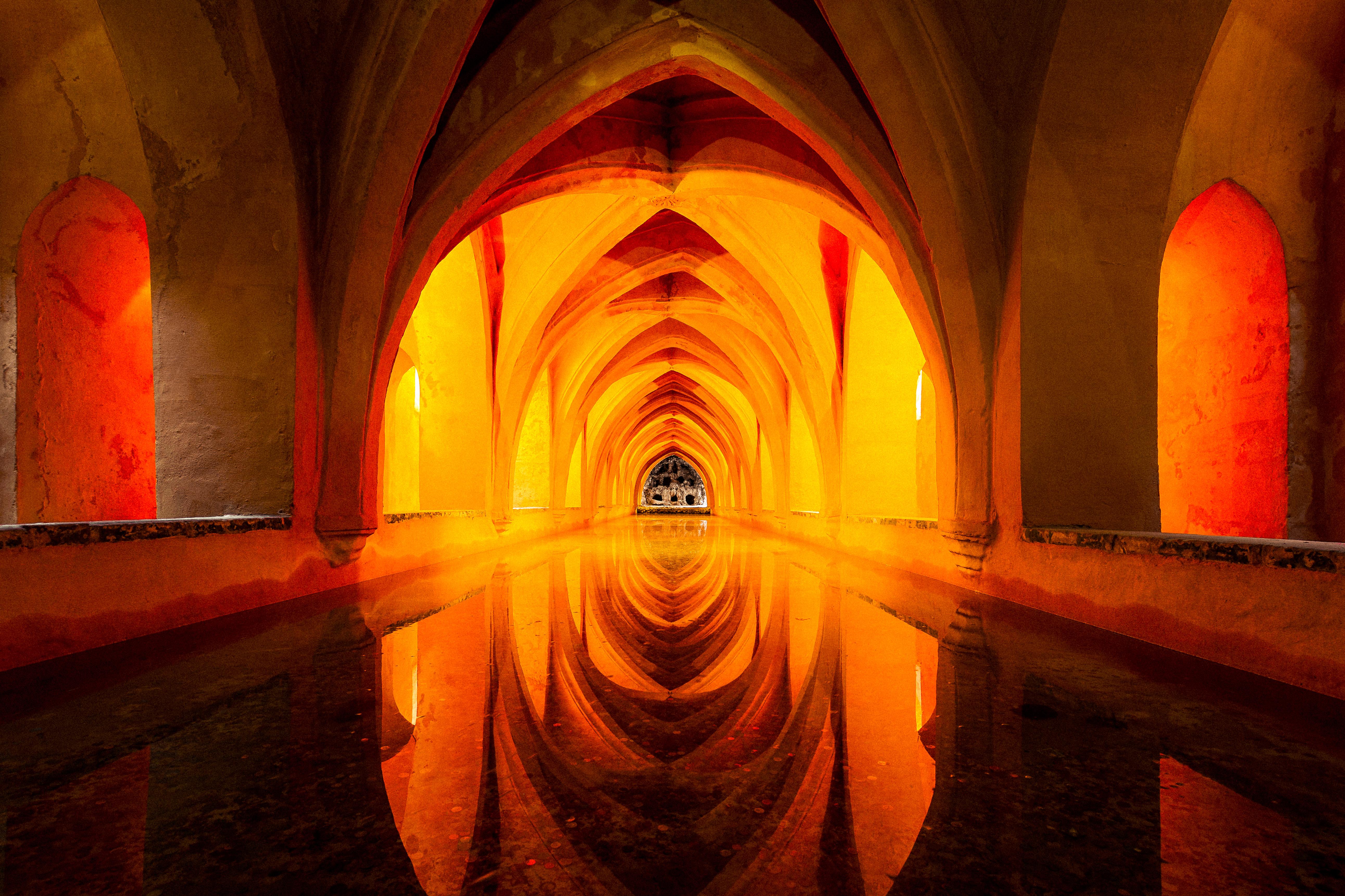 Seville: Priority Entry Cathedral, Giralda & Alcázar Guided Tour