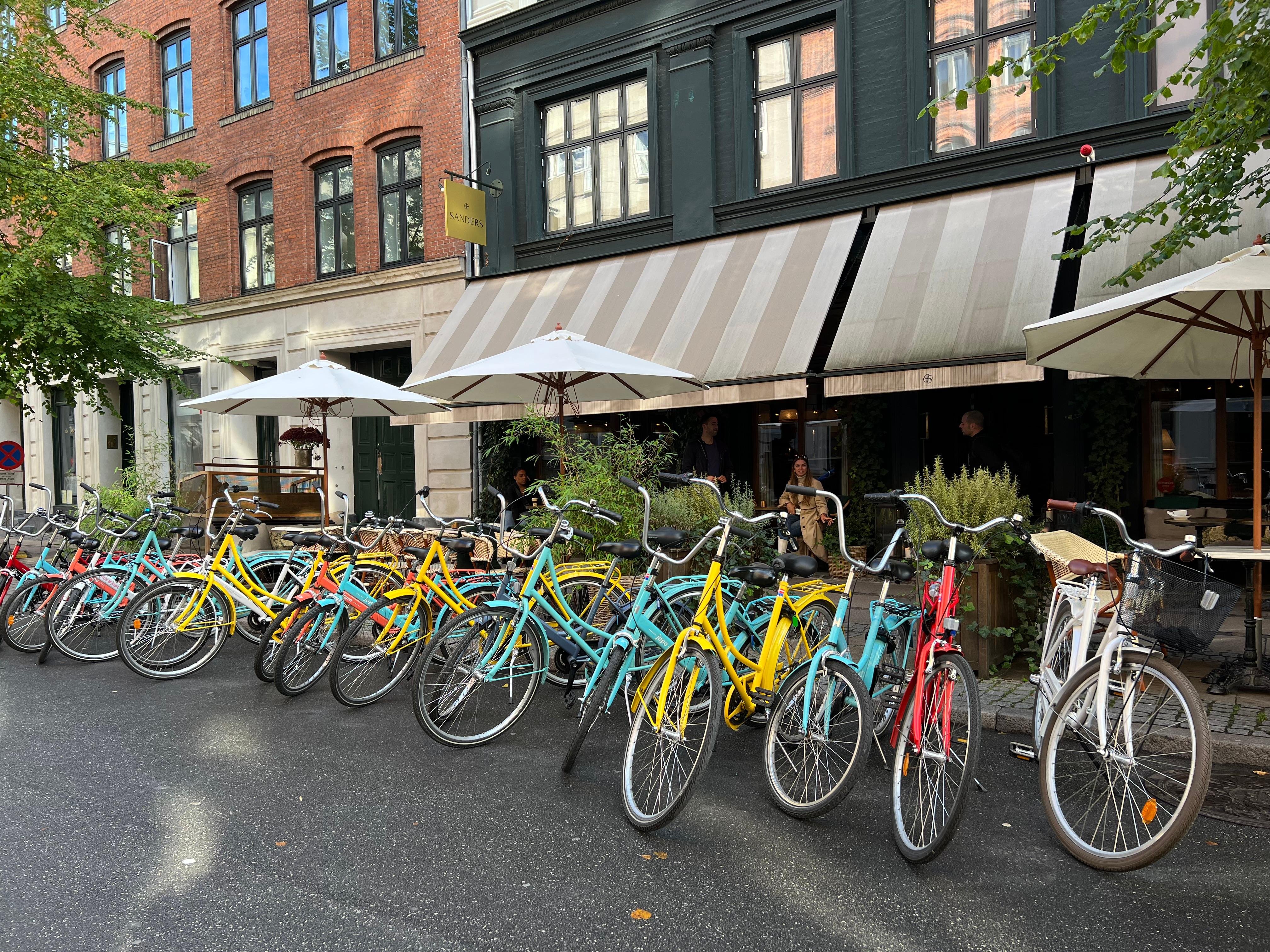 Copenhagen City Highlights Guided Bike Tour