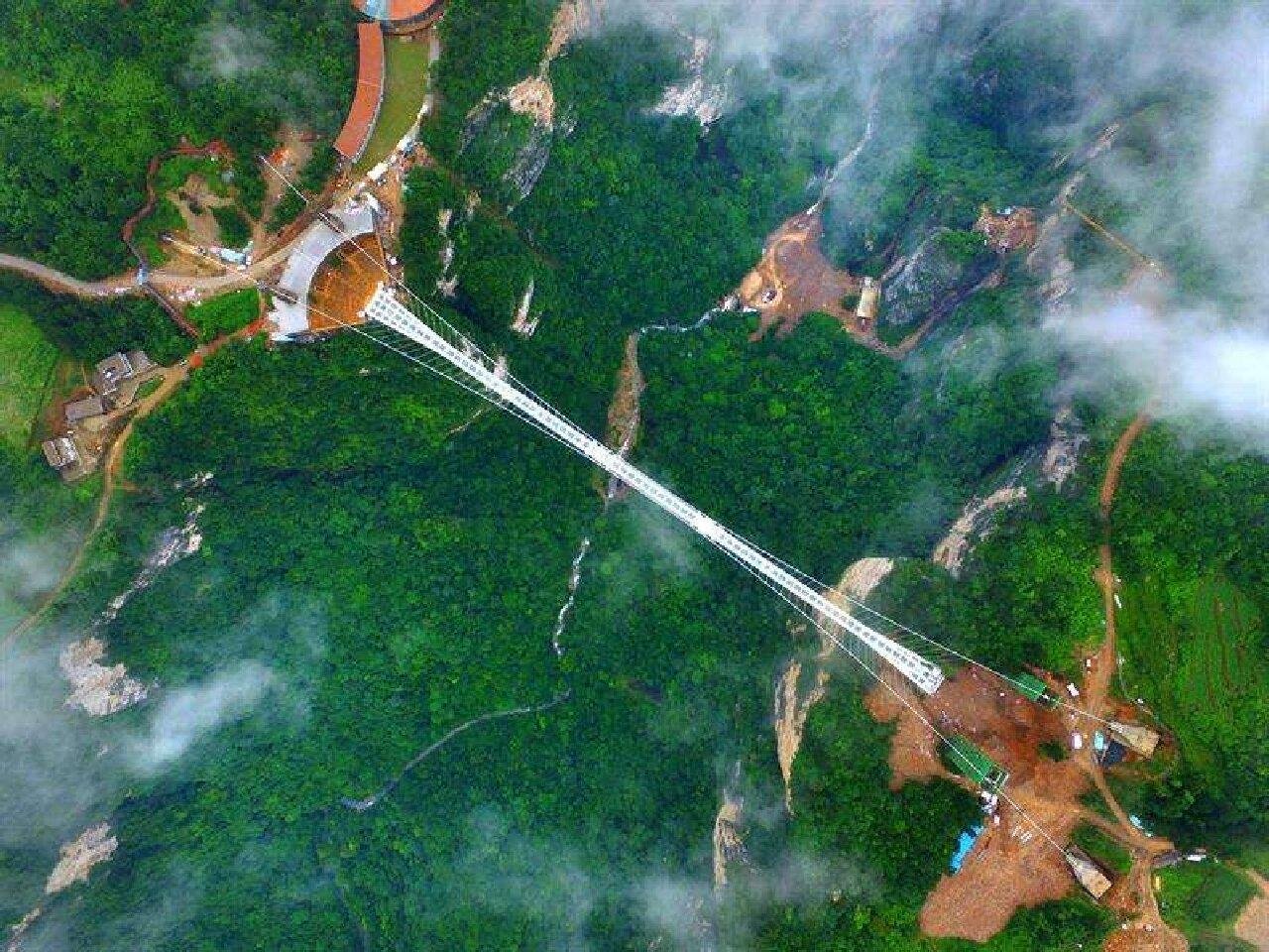 Zhangjiajie Grand Canyon & Glass Bridge Full-Day Guided Tour