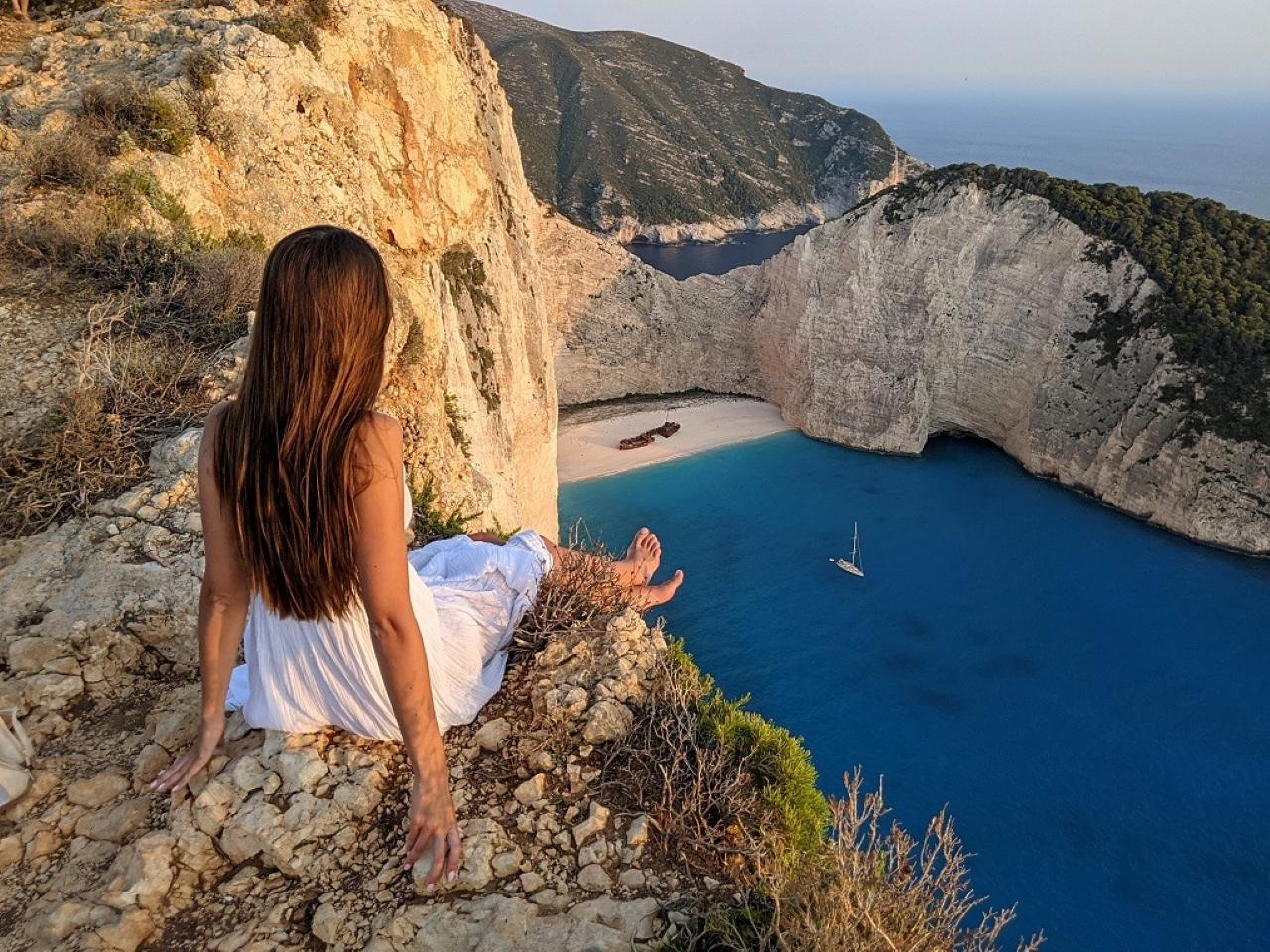 Zakynthos: Ultimate Shipwreck Beach & Blue Caves Day Expedition