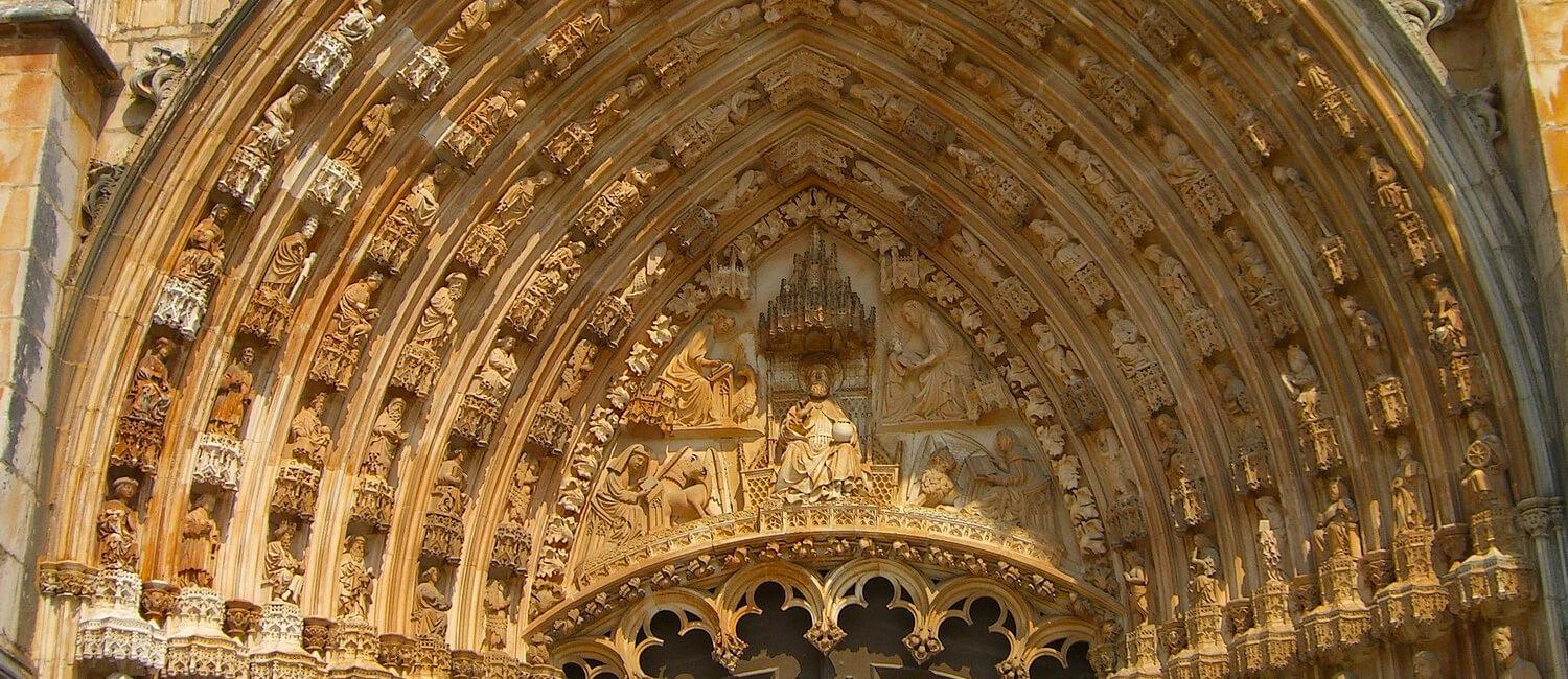 Fátima, Batalha, Nazaré & Óbidos Full-Day Tour from Lisbon