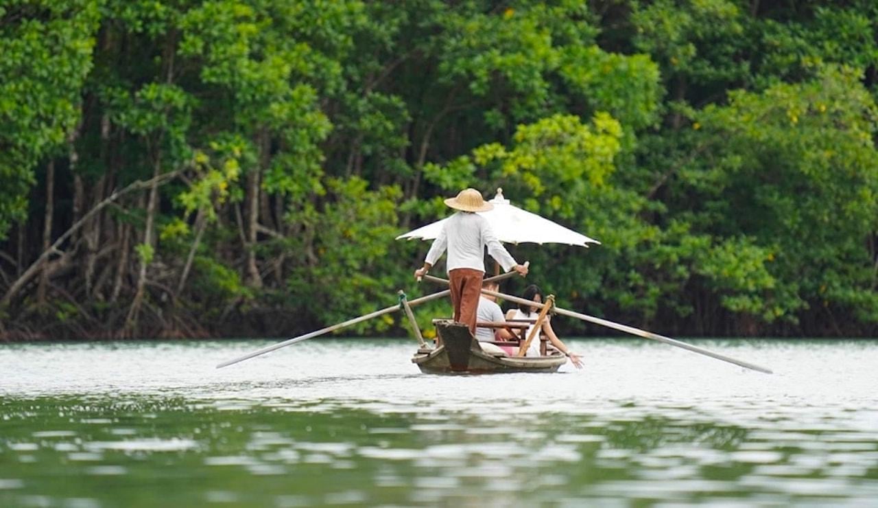 Salak Khok Mangrove Gondola Experience