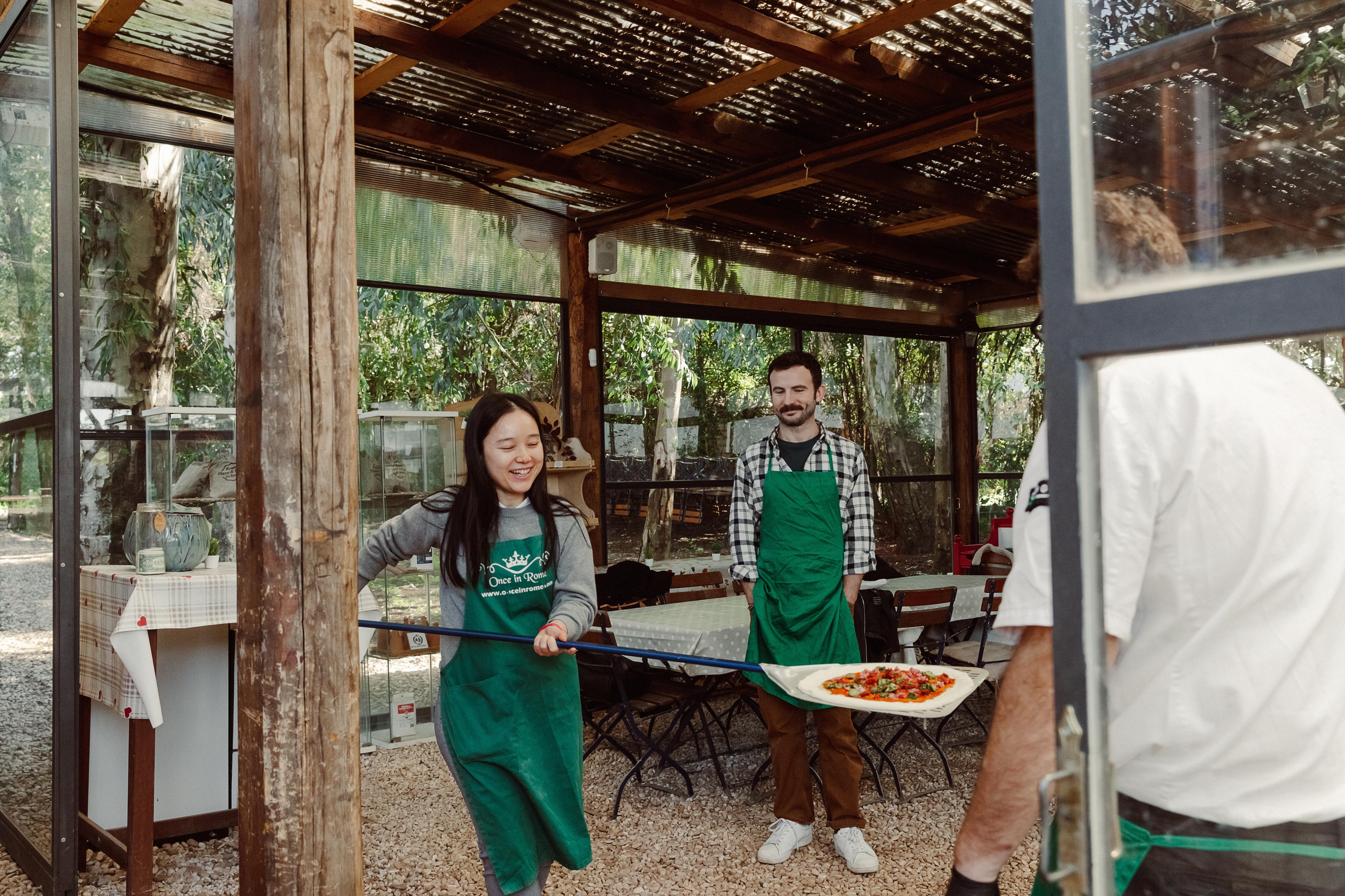 pizza making class in Rome — photo 30