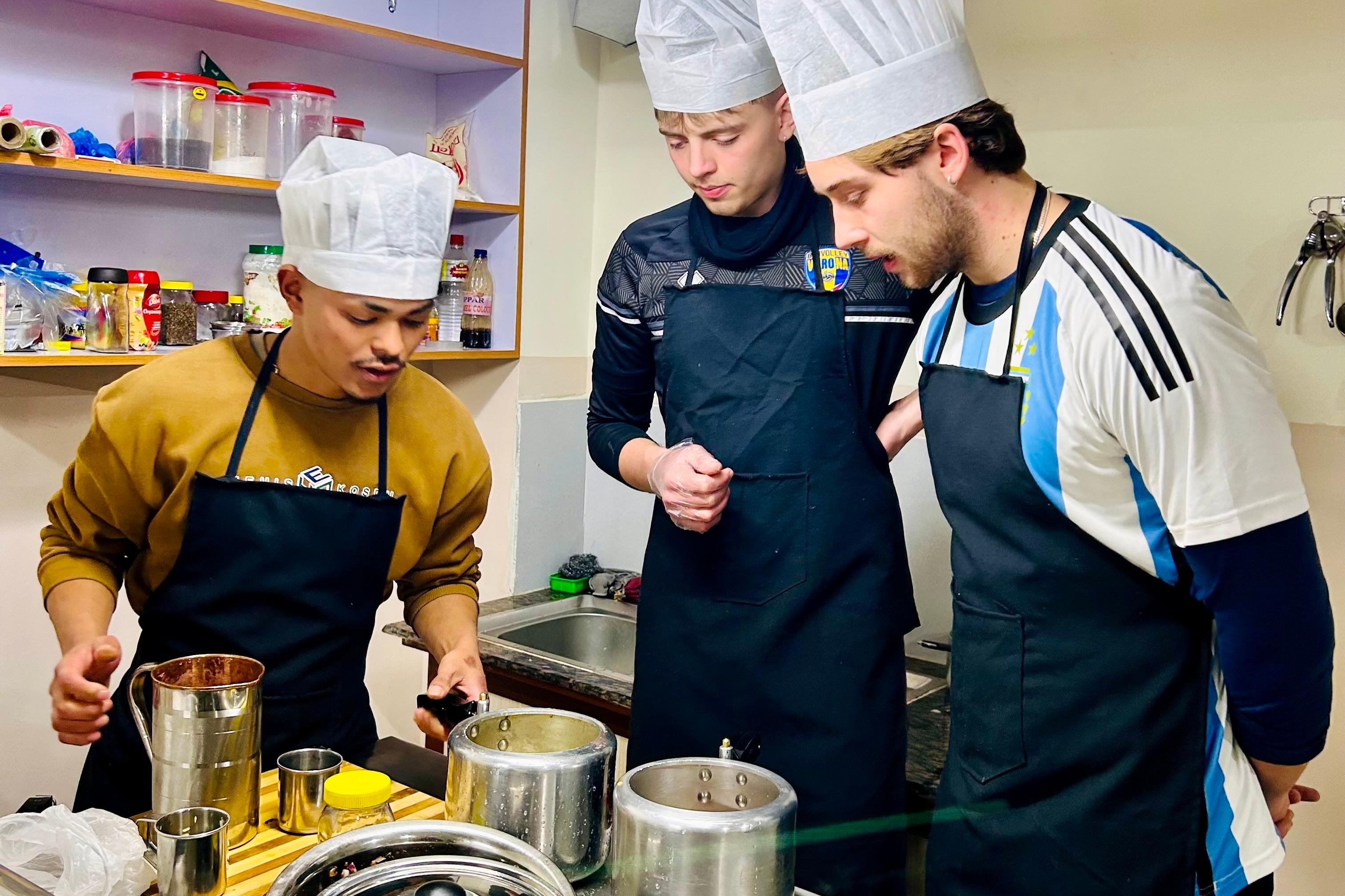 Private Kathmandu Culinary Masterclass with Market Tour