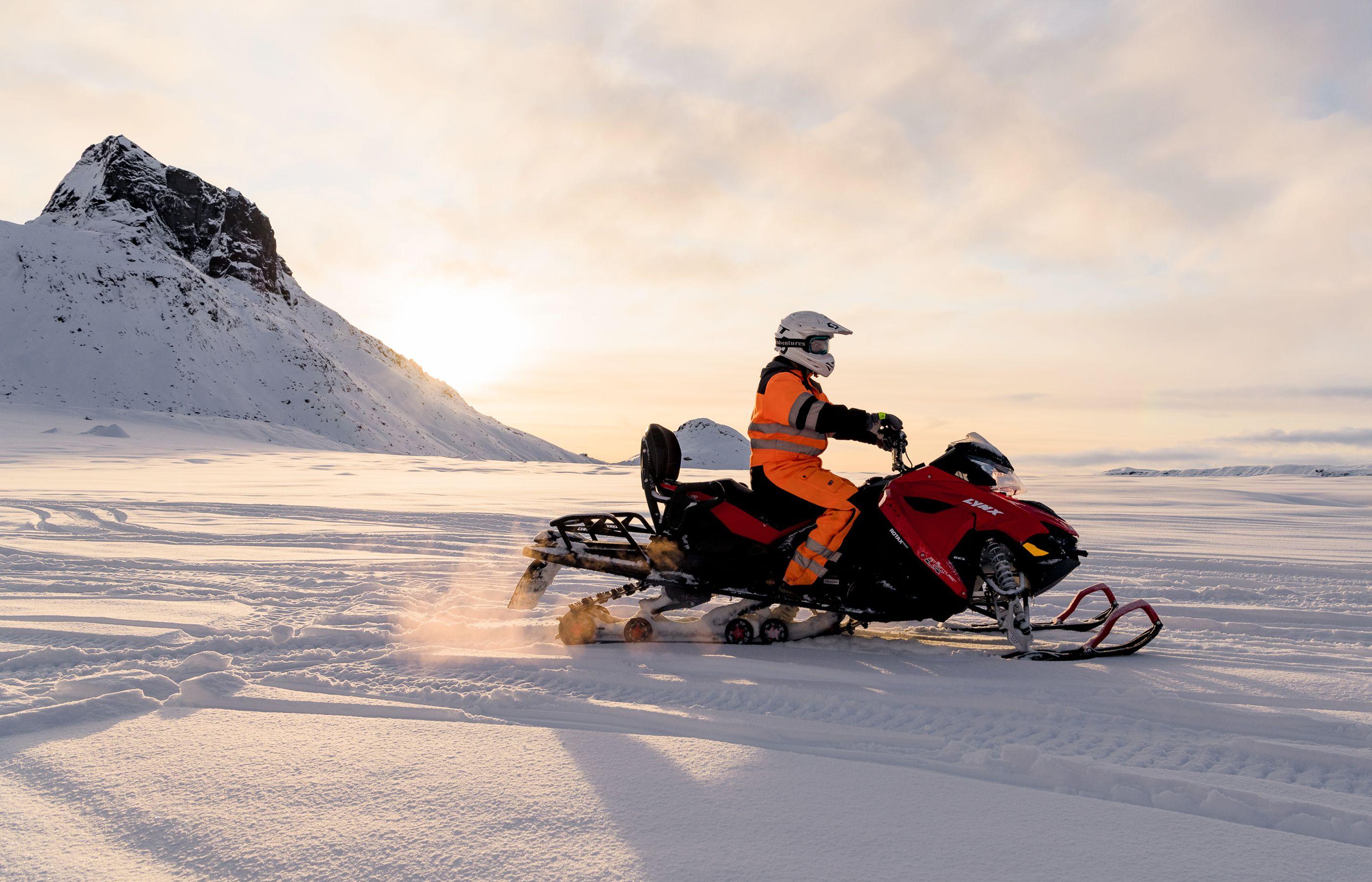 Golden Circle & Langjökull Glacier Snowmobile Adventure