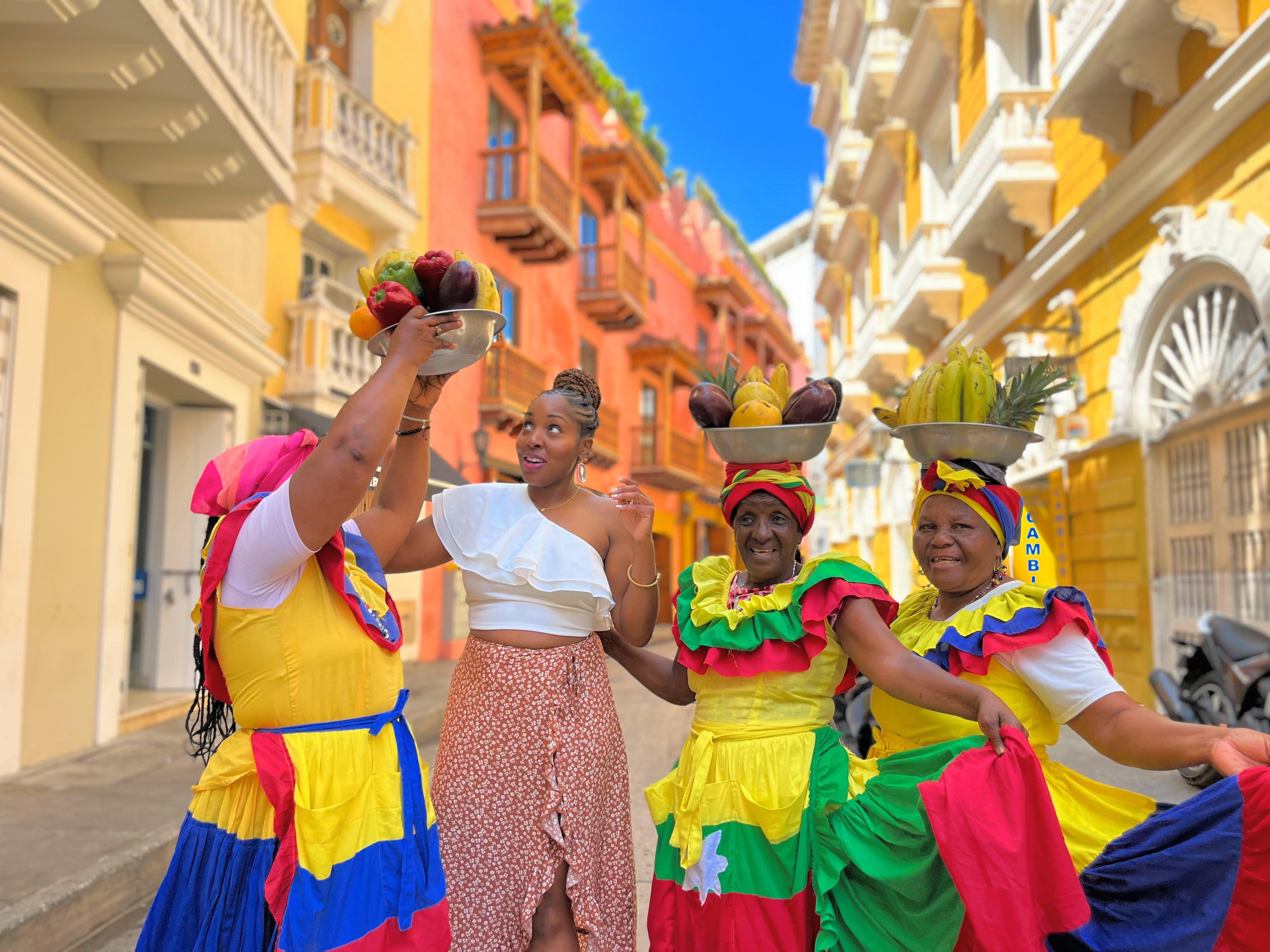 Cartagena Sunset Walking Tour: Old Town & Getsemaní