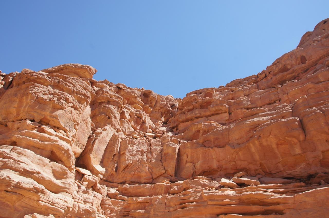 Sharm El-Sheikh: Colored Canyon, Blue Hole & Dahab Jeep Day Trip