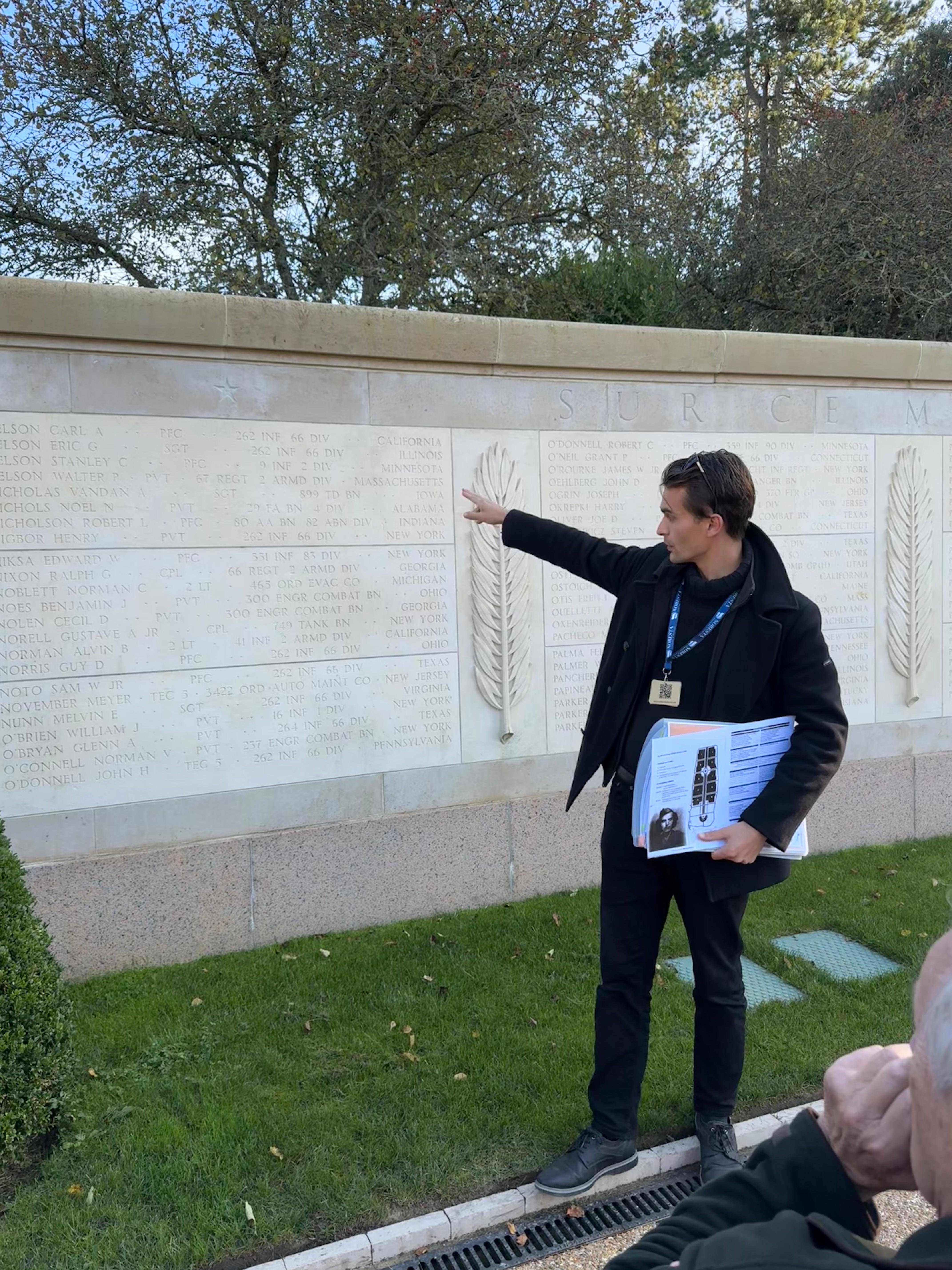 Private D-Day Landing Beaches Tour with Memorial de Caen