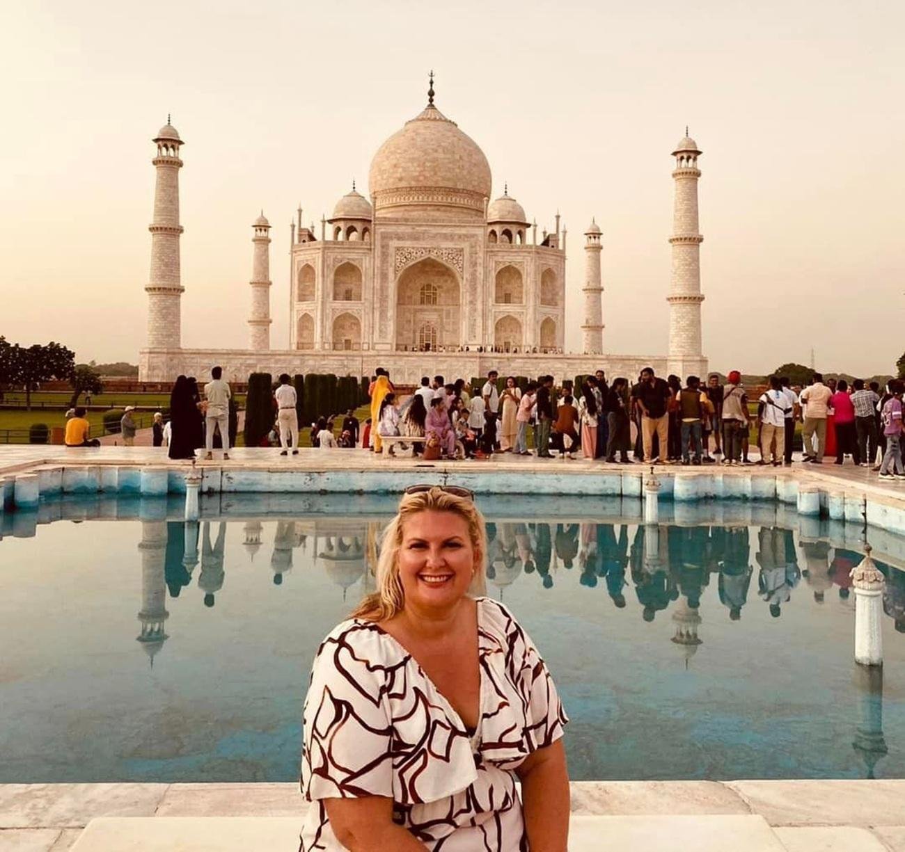 Jaipur to Taj Mahal & Agra Fort Private Day Trip with 5-Star Lunch