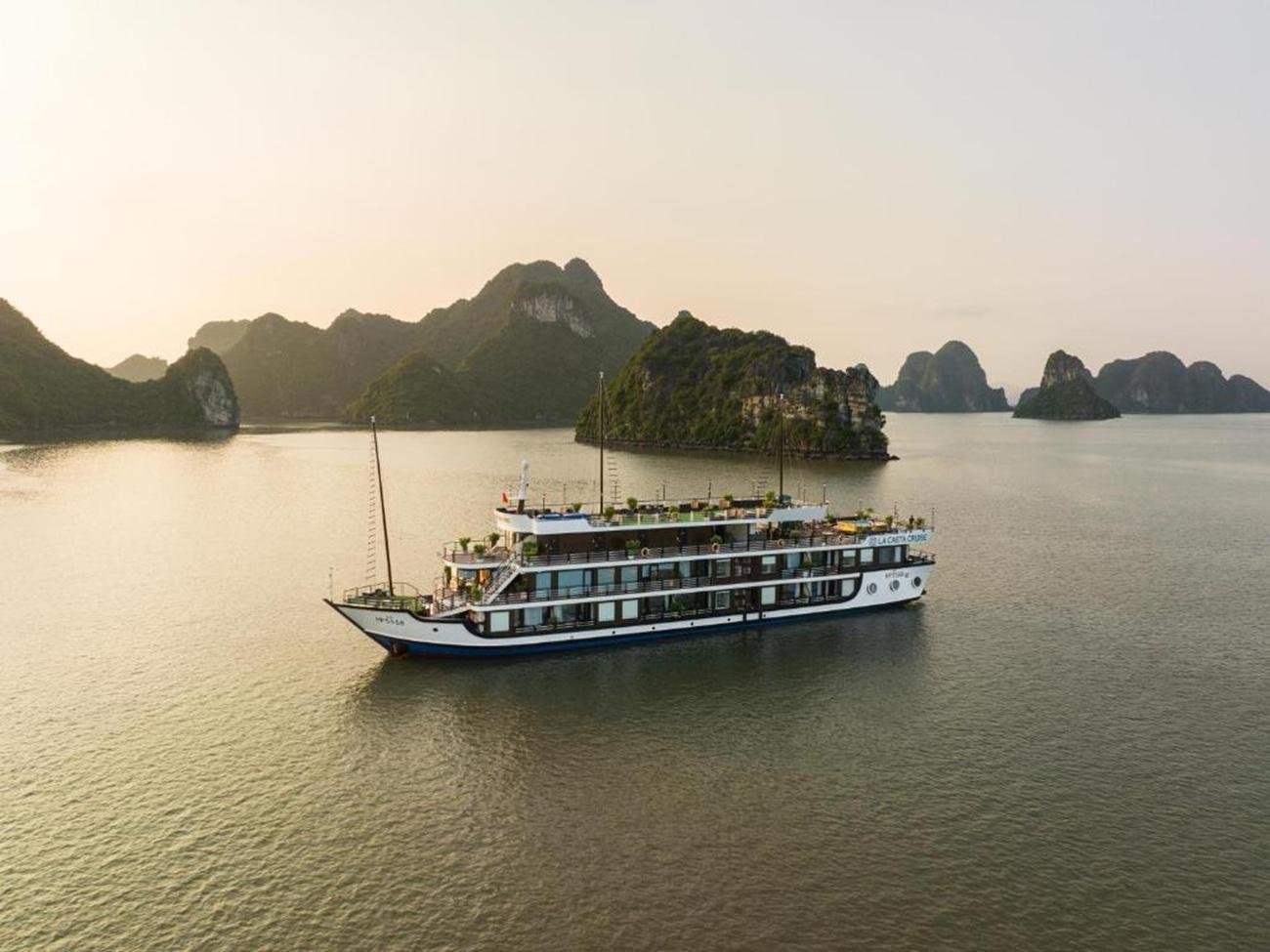 Ha Long & Lan Ha Bay 2-Day 5-Star Balcony Cruise