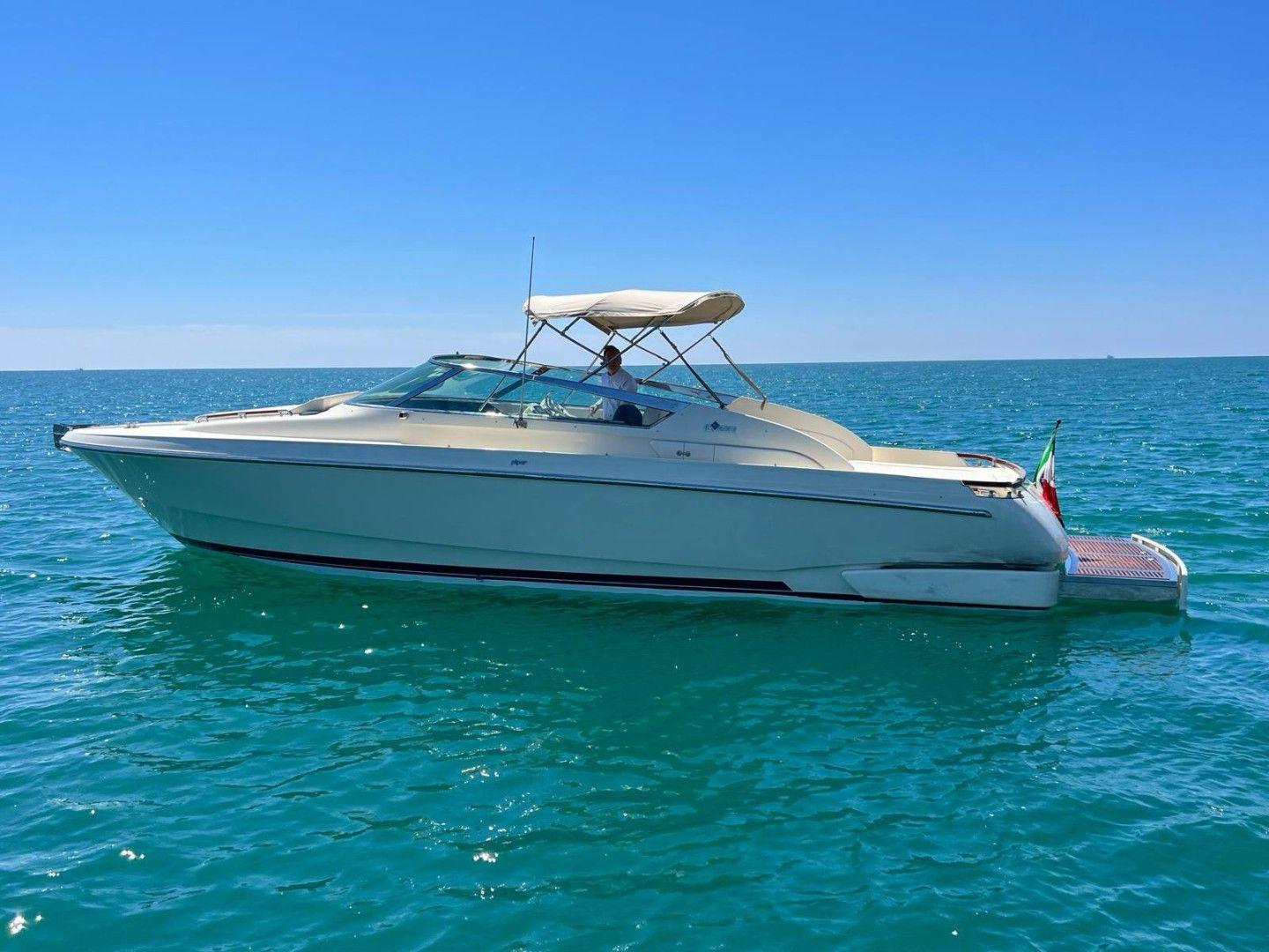 Private Amalfi Coast Gozzo Boat Tour with Lunch & Aperitif