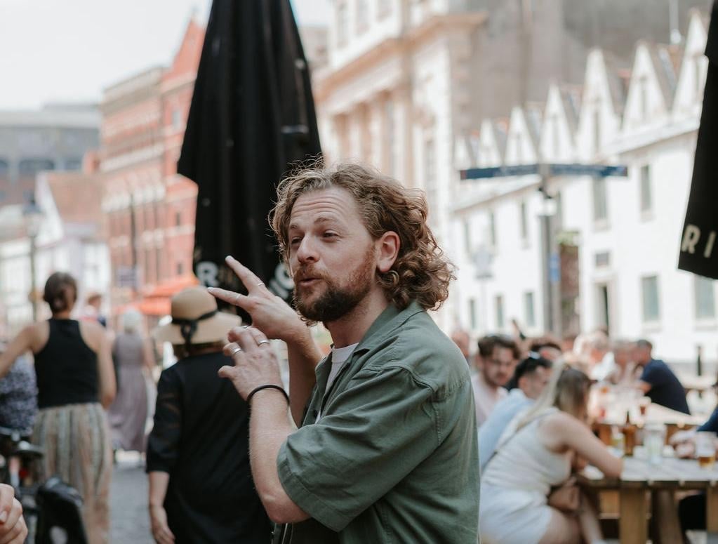 Historic Pubs & Hidden Stories of Bristol