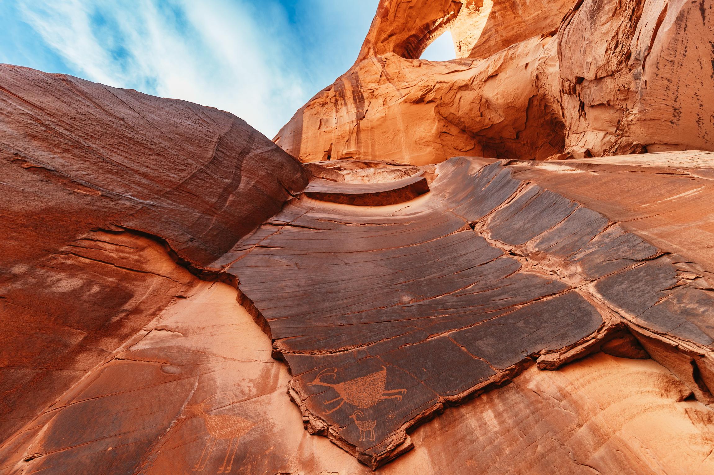Navajo-Led Monument Valley Sunset Expedition