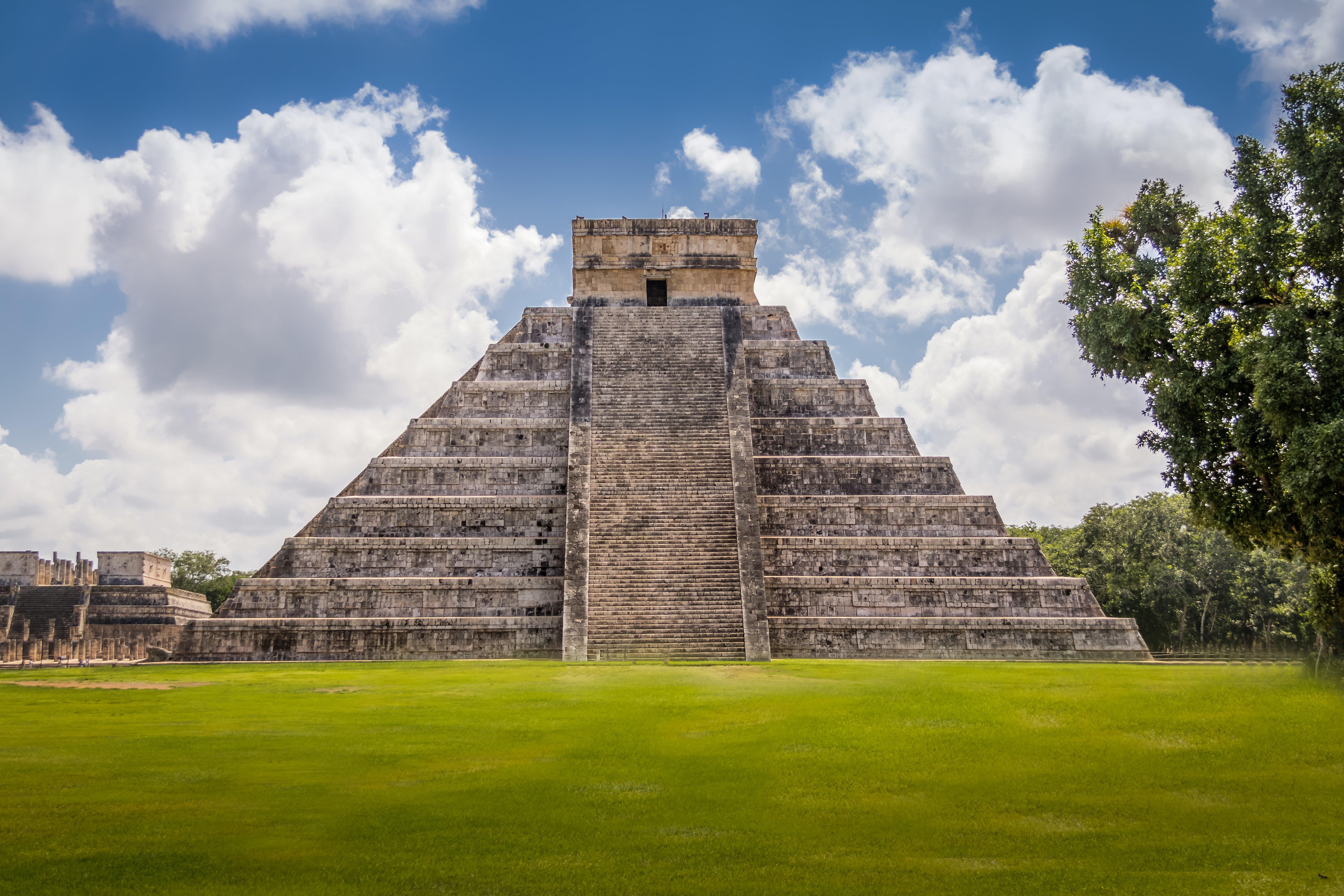 Full-Day Chichén Itzá, Cenote & Valladolid Cultural Expedition