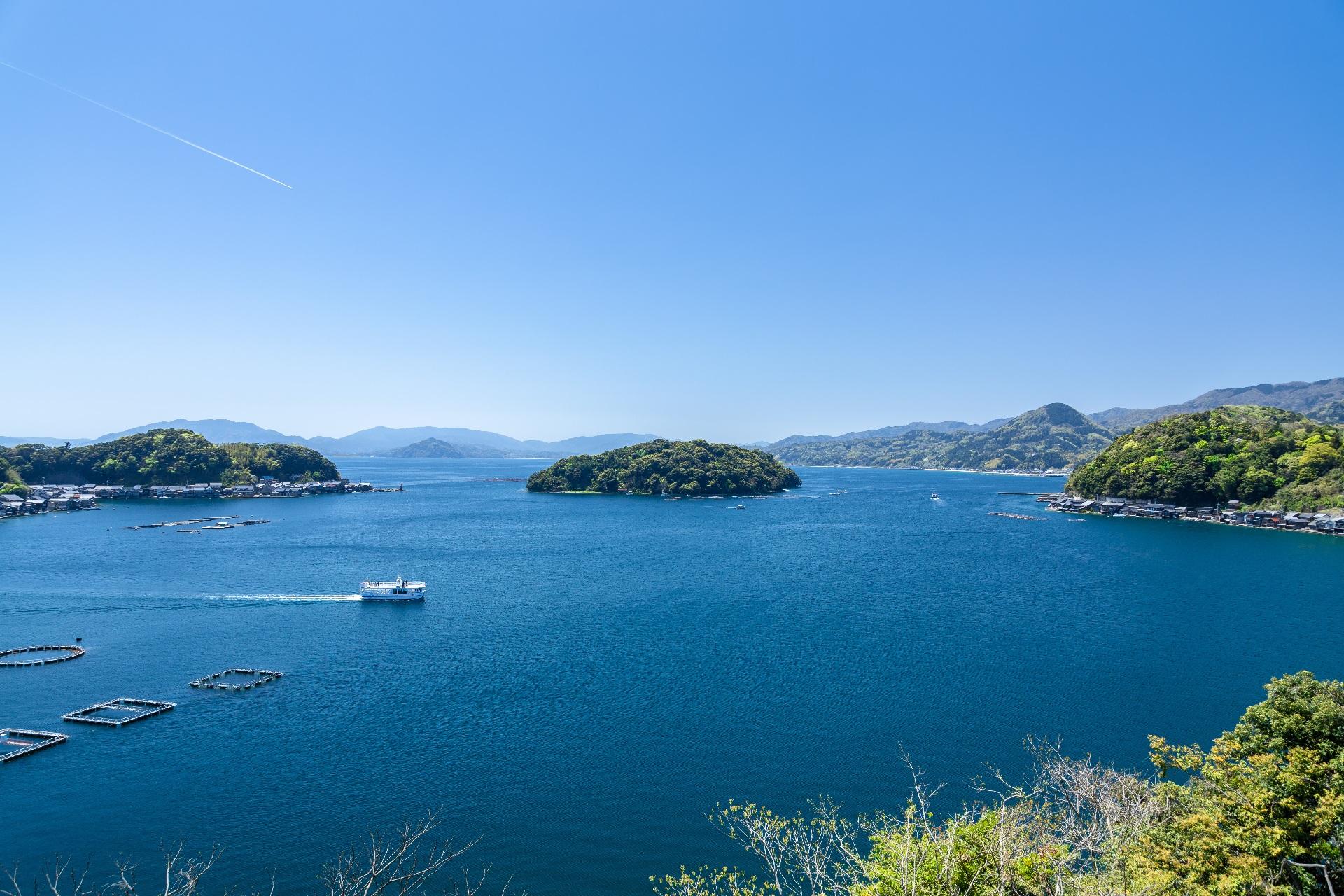 Ine Bay and Amanohashidate Scenic Day Tour from Kyoto or Osaka