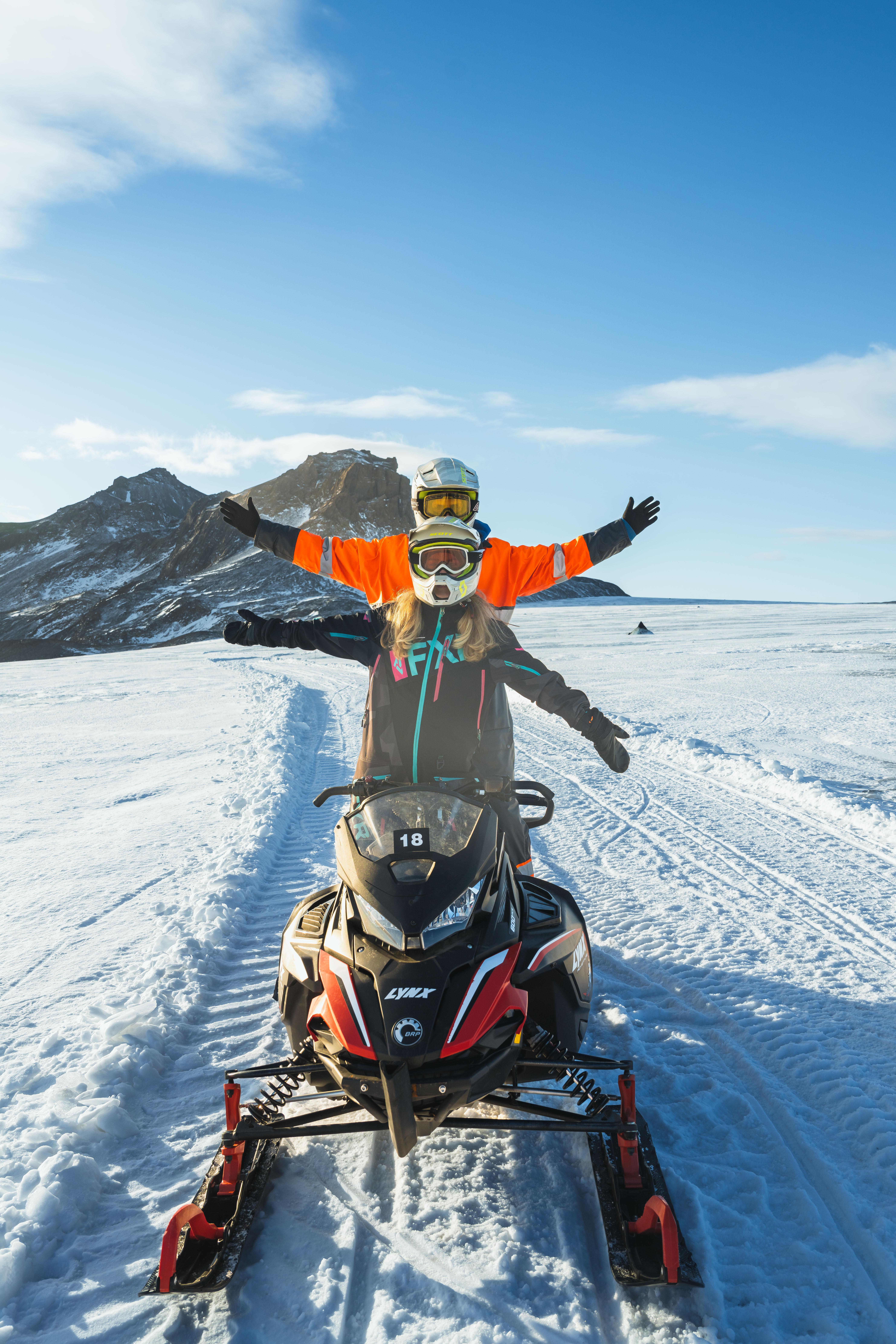 Golden Circle & Langjökull Glacier Snowmobile Adventure