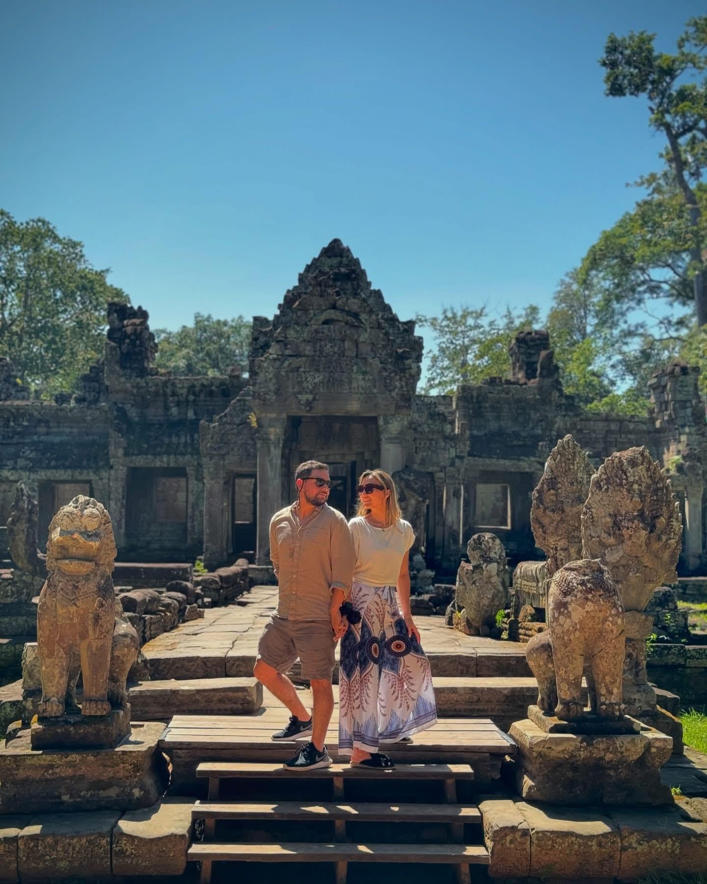 Siem Reap: Grand Circuit Temples & Sunset by Private Tuk-Tuk