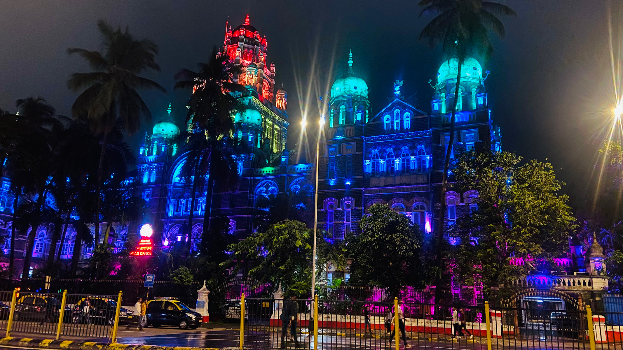 Customizable Mumbai City Explorer: Day & Night Private Tours