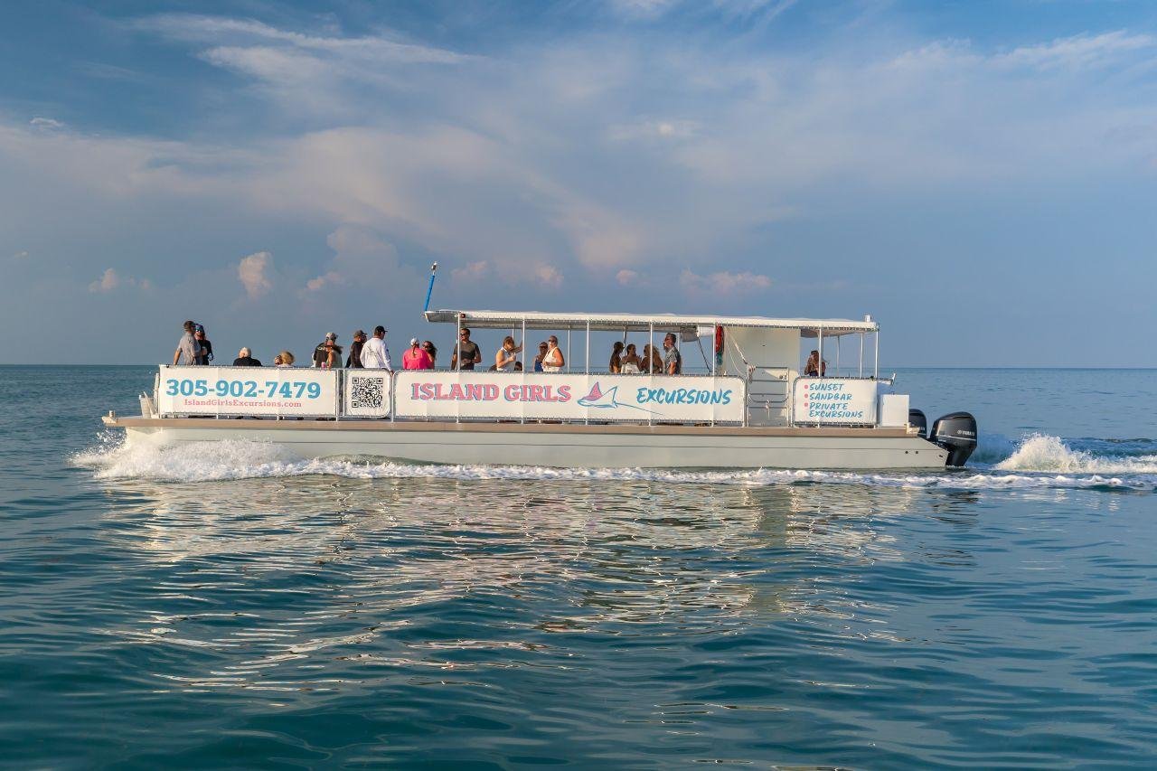 Marathon Sunset Catamaran Cruise with Seafood