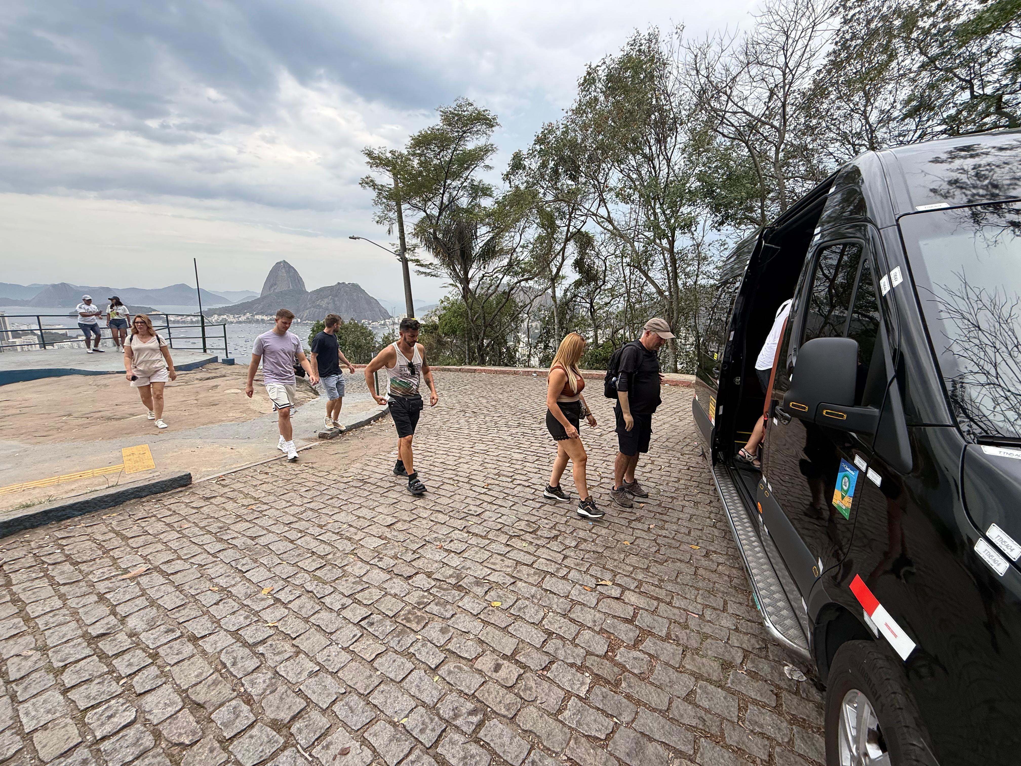 Rio de Janeiro: Santa Marta Favela Guided Walking Tour